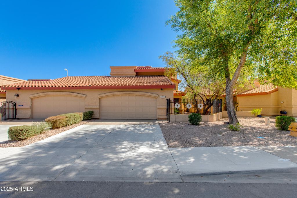 Photo of 4772 W Joshua Boulevard, Chandler, AZ 85226 (MLS # 6948904)