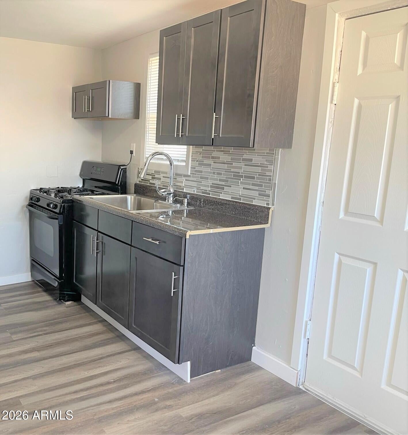 1125 E Devonshire Avenue Apt 1