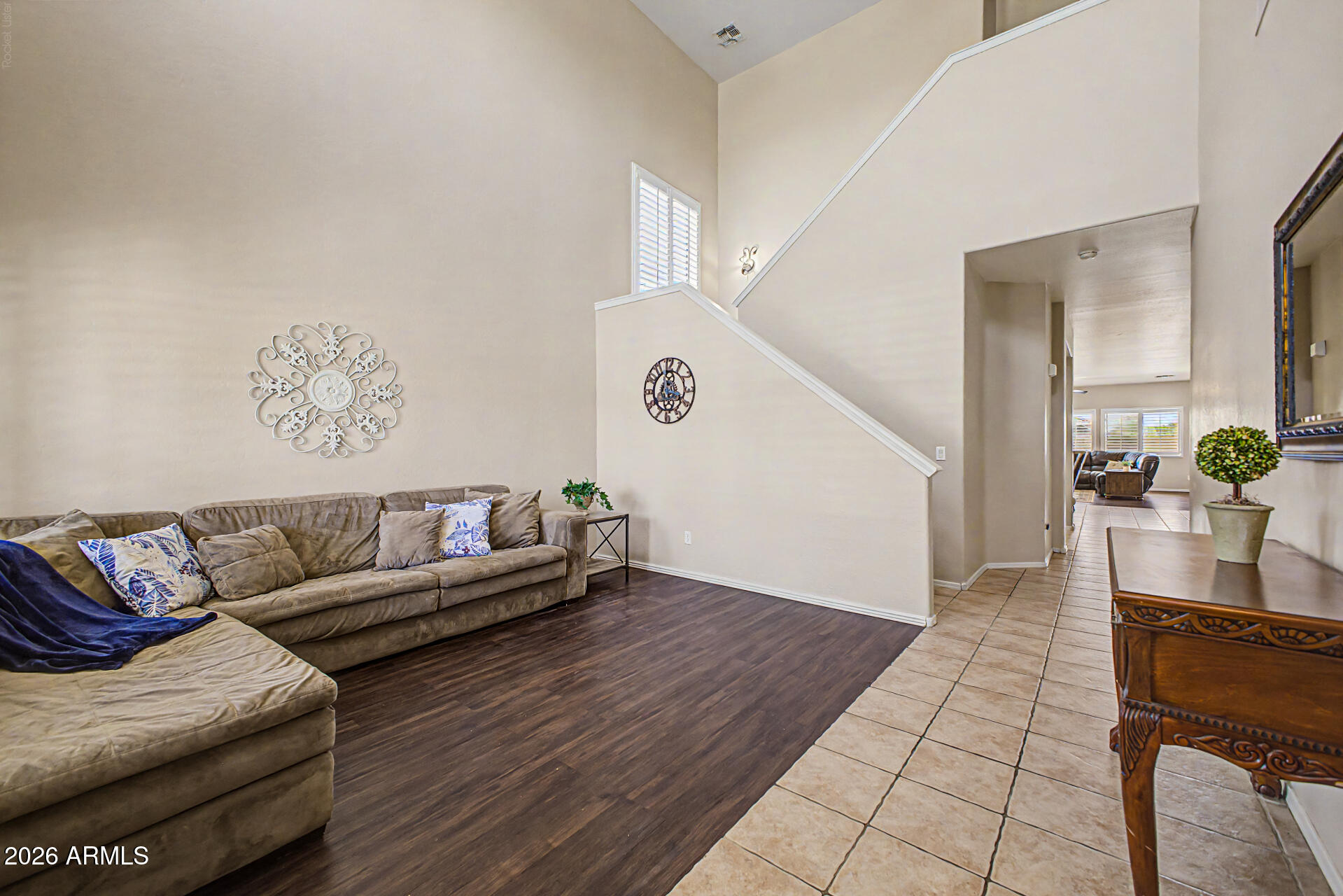 3713 W JACKSONVILLE Drive