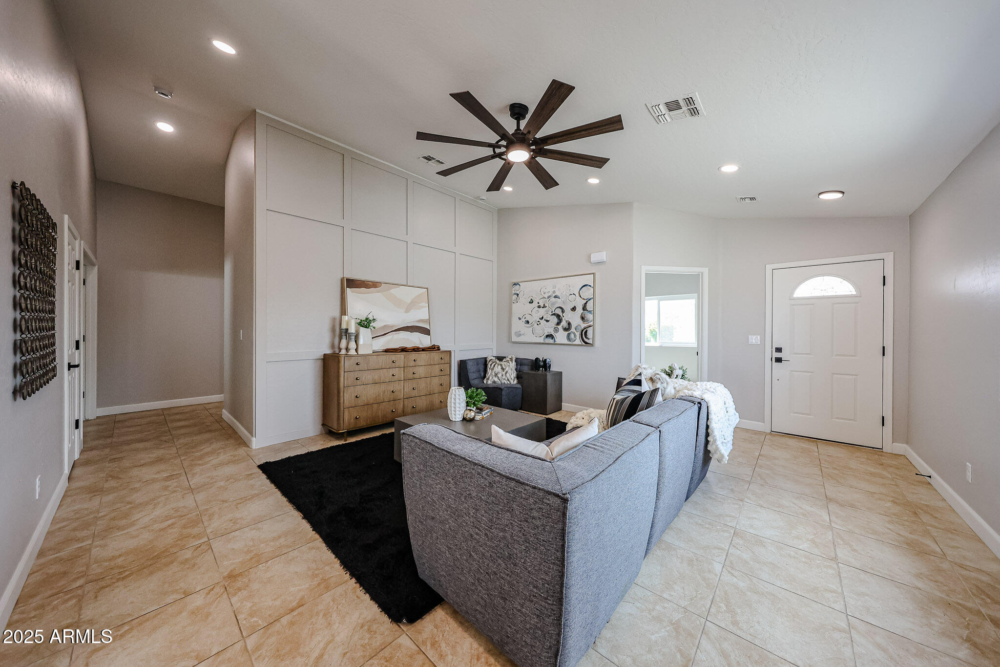 10334 E Diamond Avenue