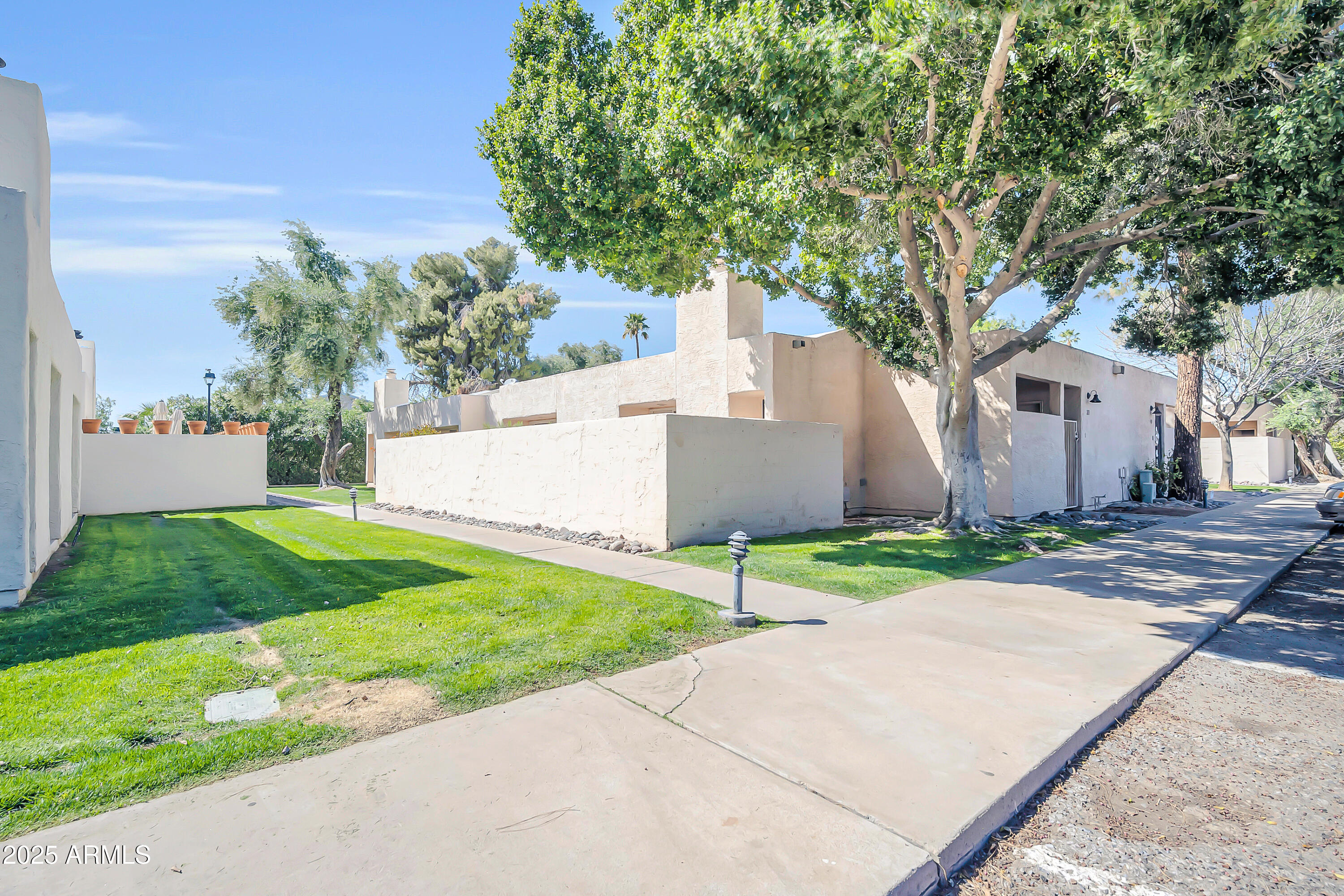 930 S DOBSON Road 41