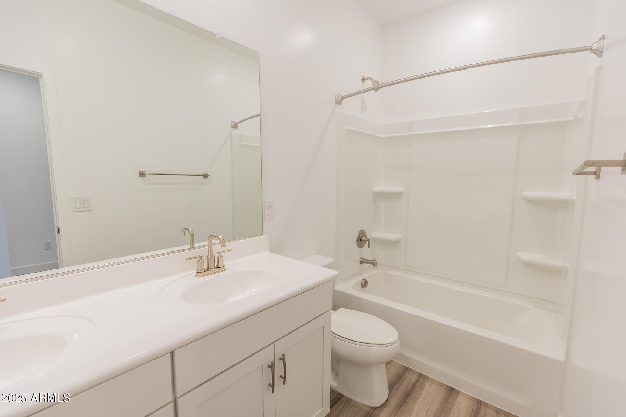 17020 W Diana Avenue