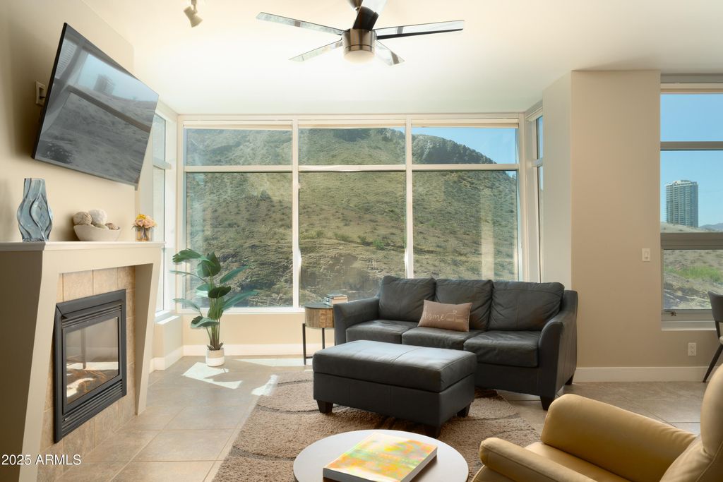 Photo of 140 E Rio Salado Parkway #412, Tempe, AZ 85281 (MLS # 6918674)