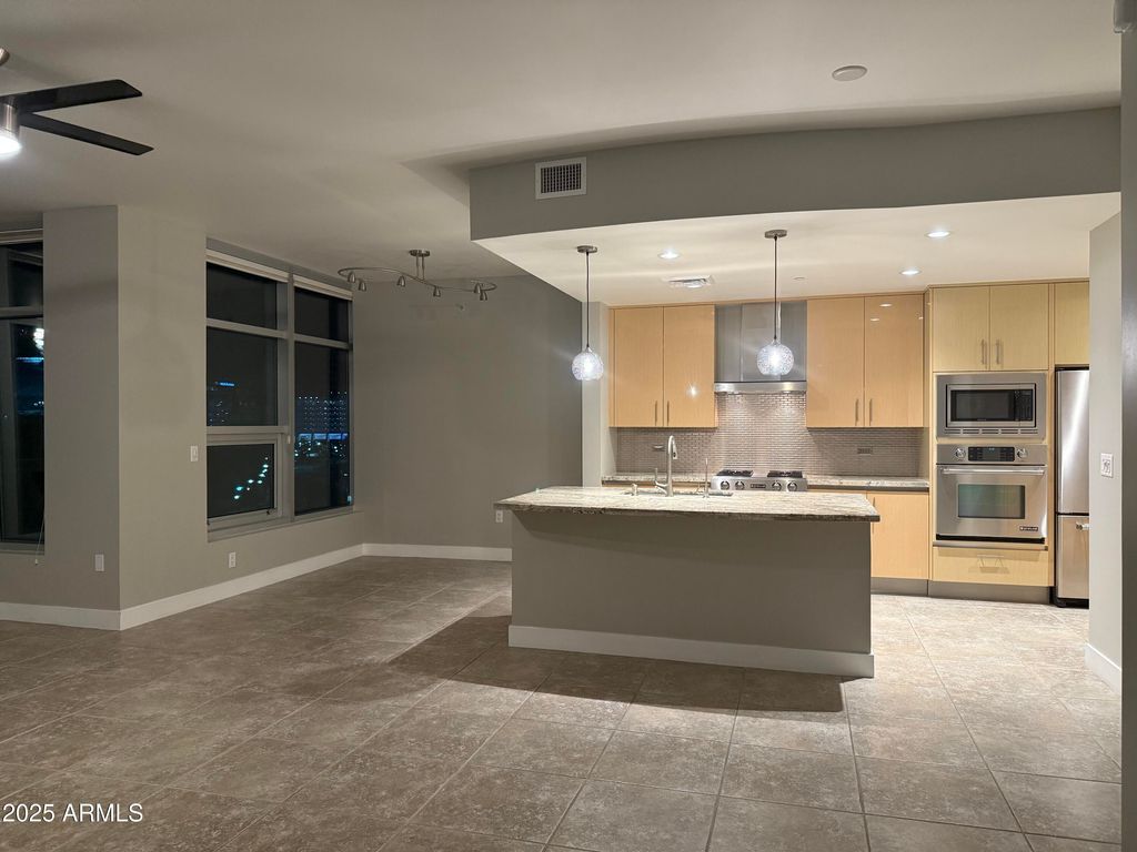 Photo of 140 E Rio Salado Parkway #412, Tempe, AZ 85281 (MLS # 6918674)