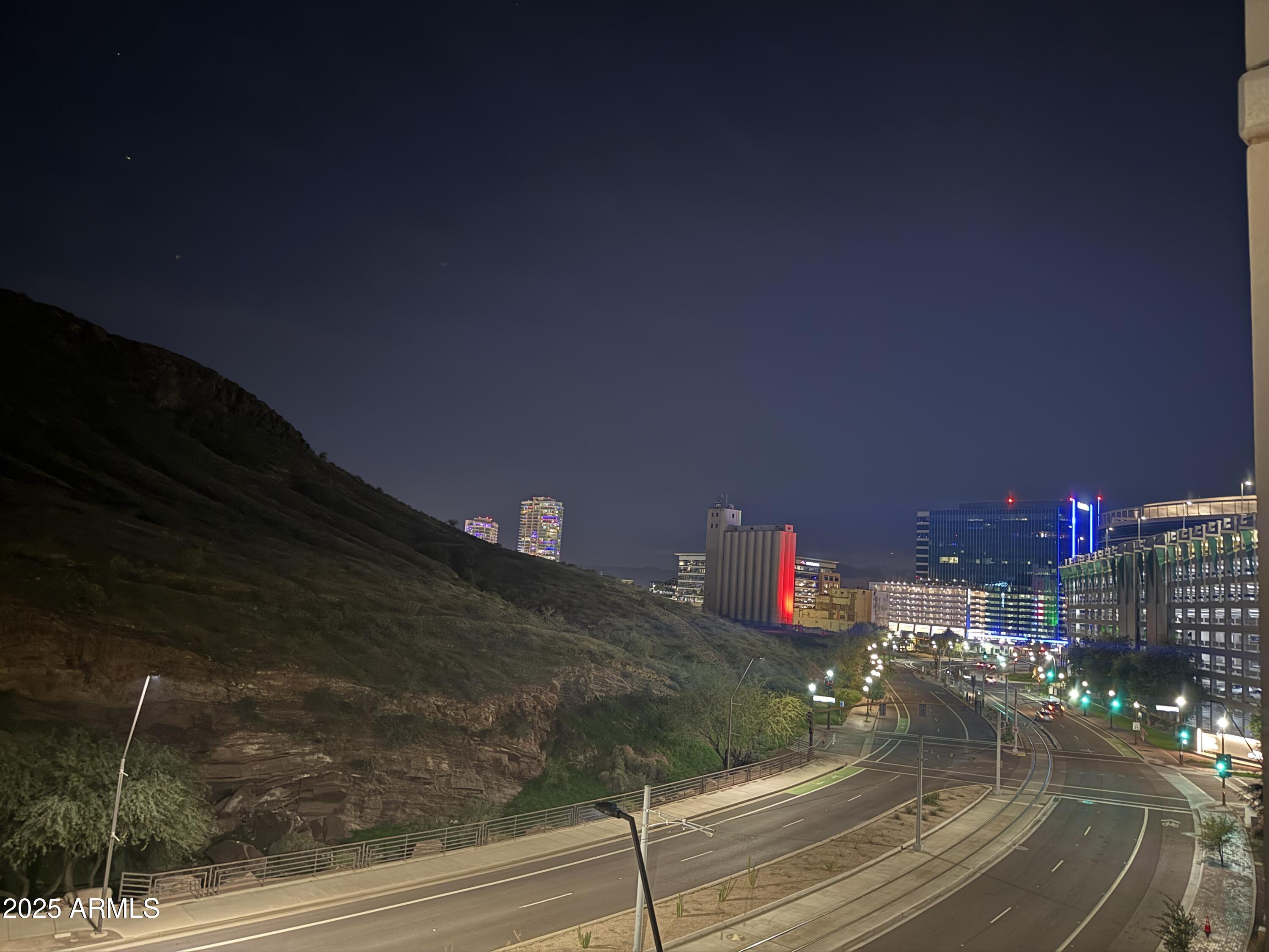 140 E RIO SALADO Parkway 412