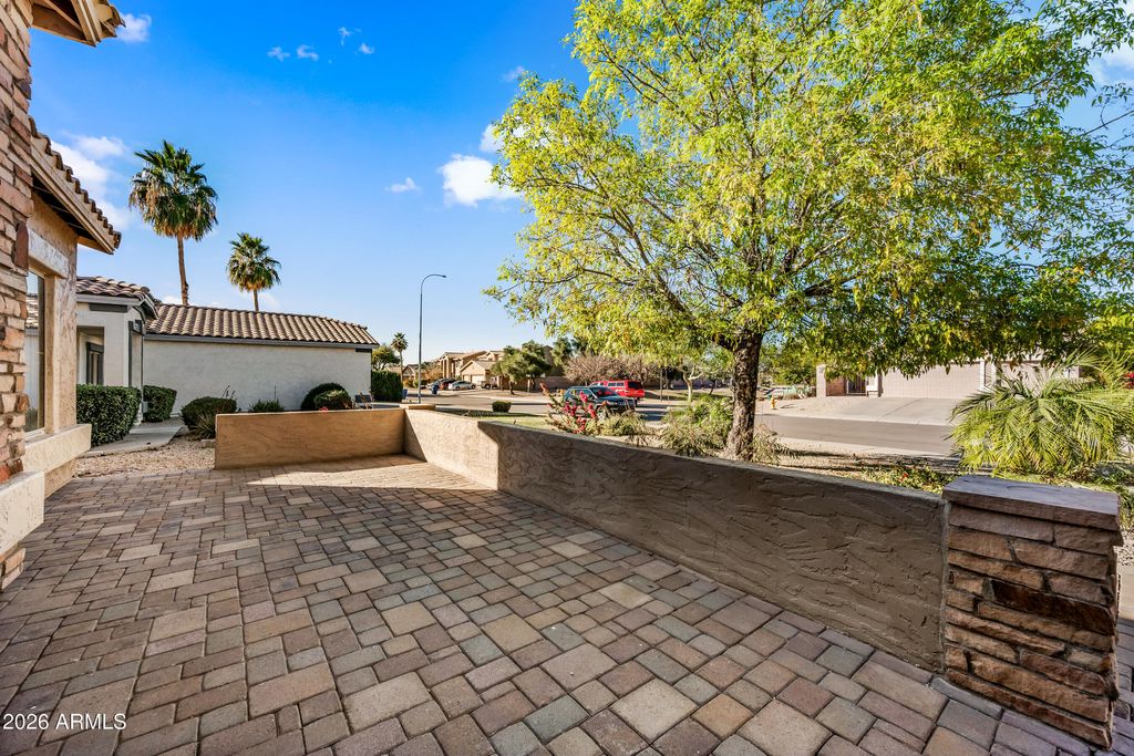 Photo of 1121 E Powell Way, Chandler, AZ 85249 (MLS # 6995012)