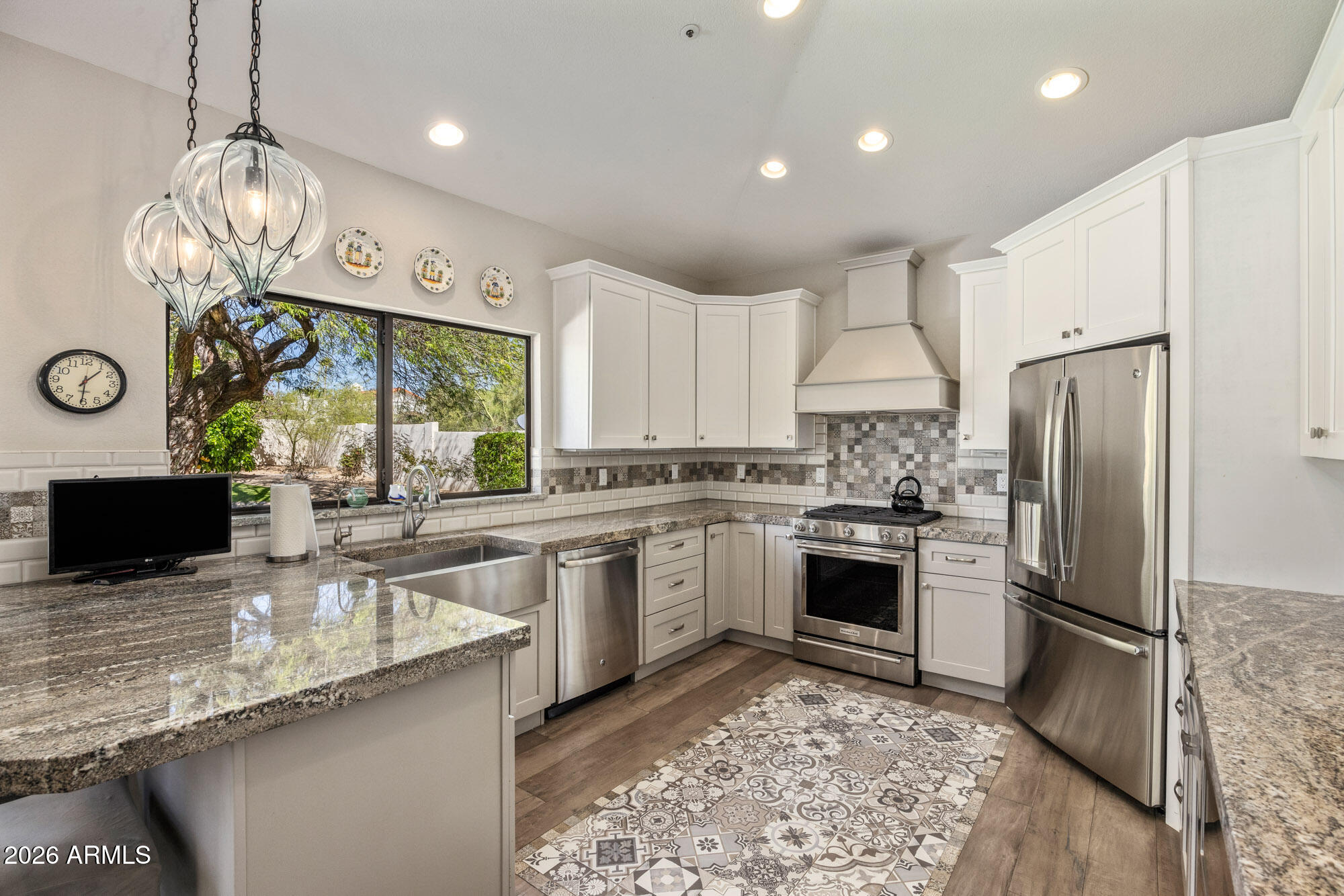 8116 E WHISPERING WIND Drive