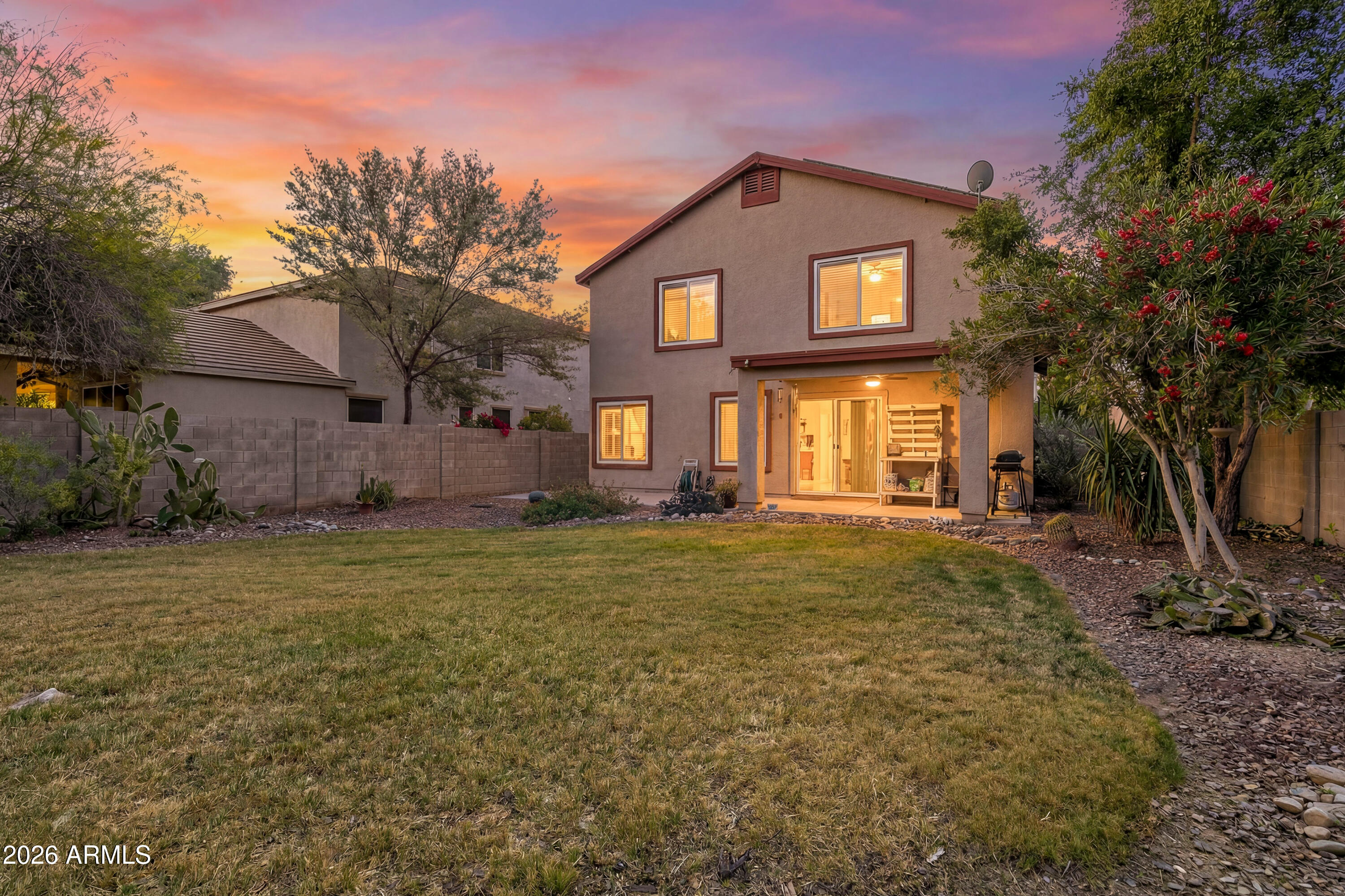 13538 W SAN JUAN Avenue