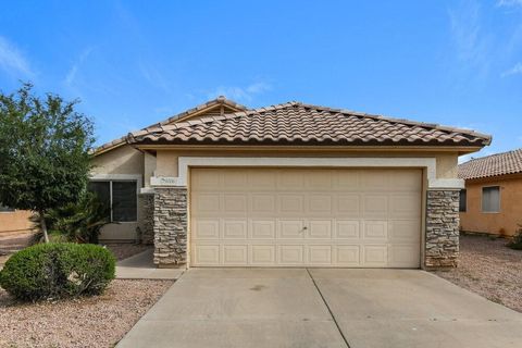 Photo of 8706 E Capri Avenue, Mesa, AZ 85208 (MLS # 7013198)