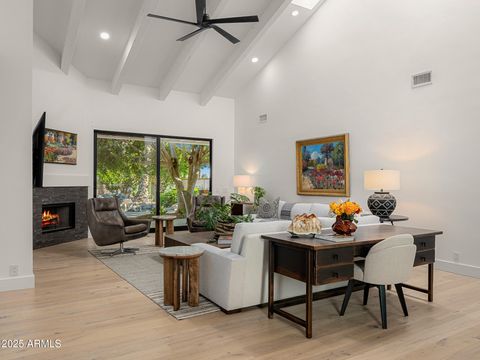 Photo of 10041 N 52nd Place, Paradise Valley, AZ 85253 (MLS # 6957534)