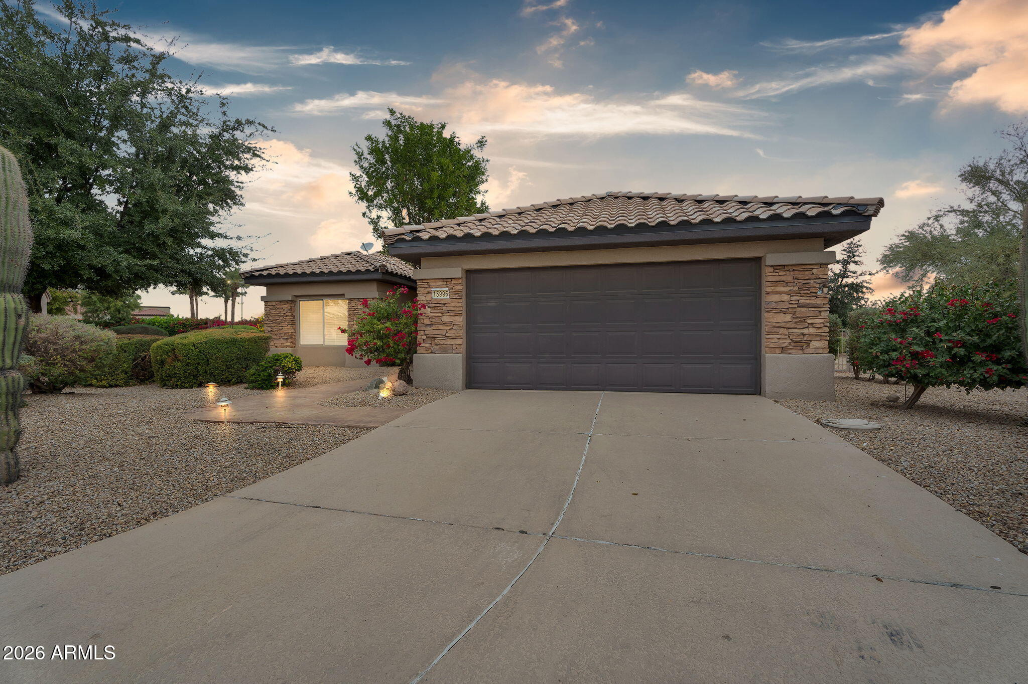 15996 W MESQUITE Court