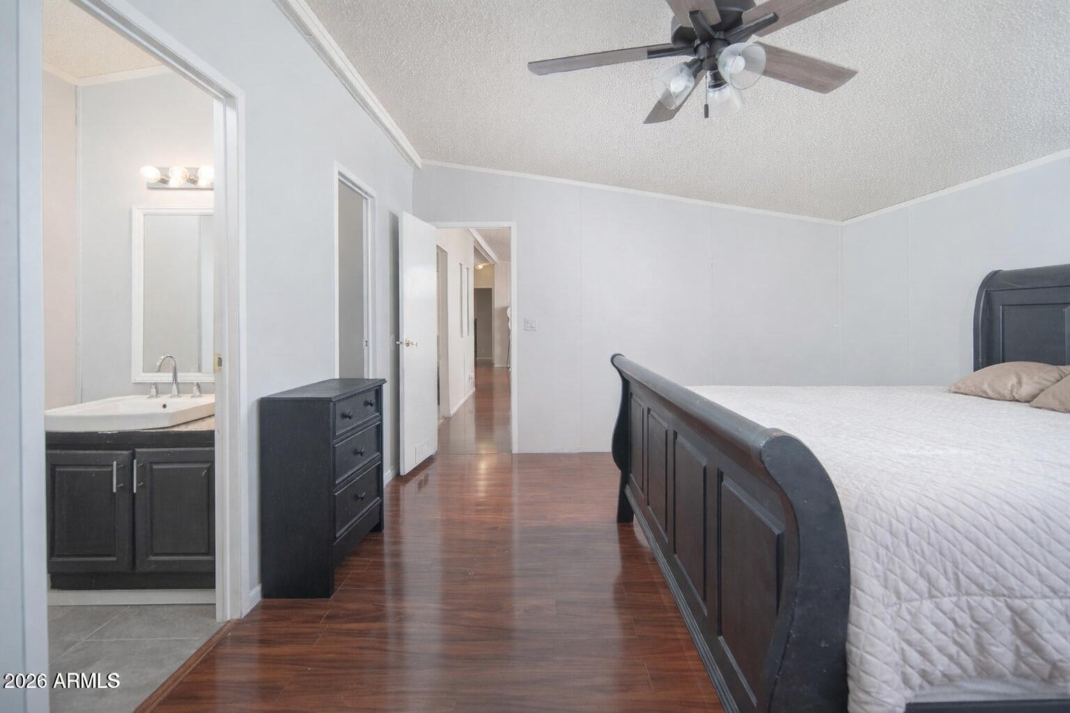 Paradise Grove - Residential