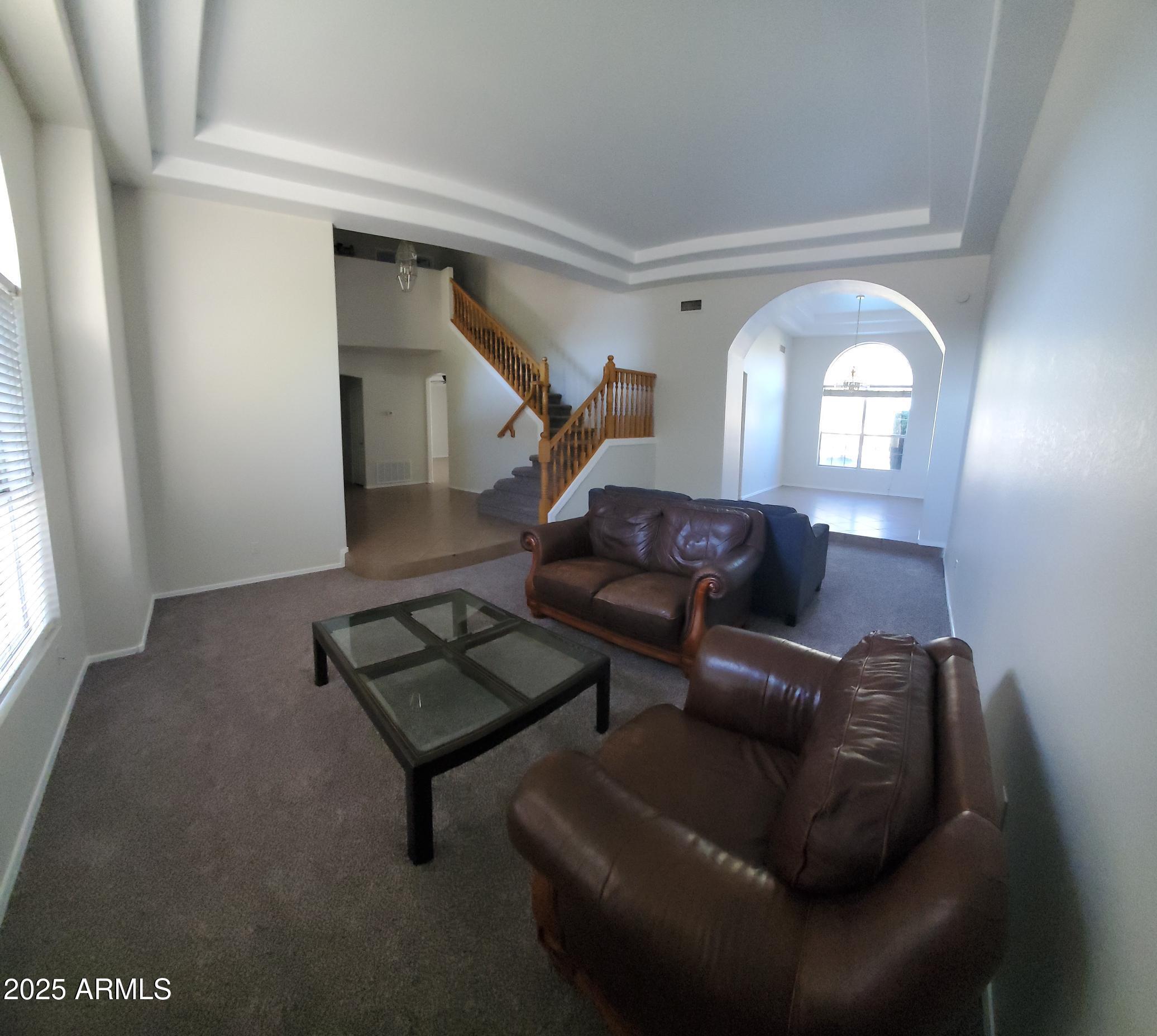 4632 E Harwell Street