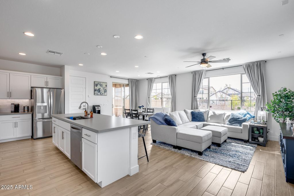 Photo of 21241 E Superstition Drive, Queen Creek, AZ 85142 (MLS # 6928530)