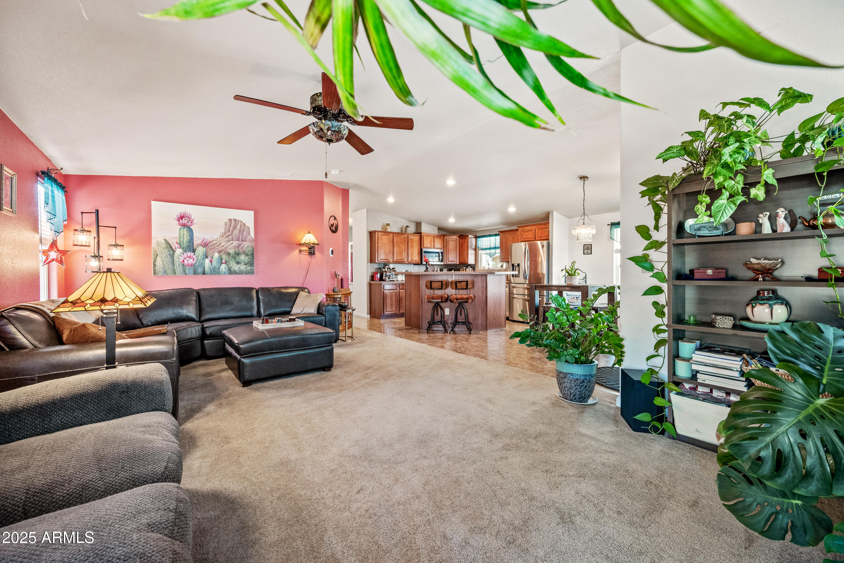 9333 E UNIVERSITY Drive 84