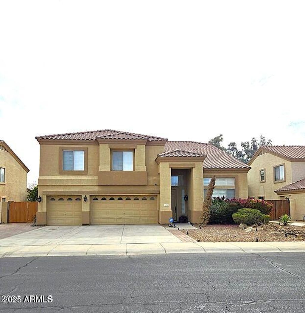 Photo of 5259 W Village Drive, Glendale, AZ 85308 (MLS # 6926473)
