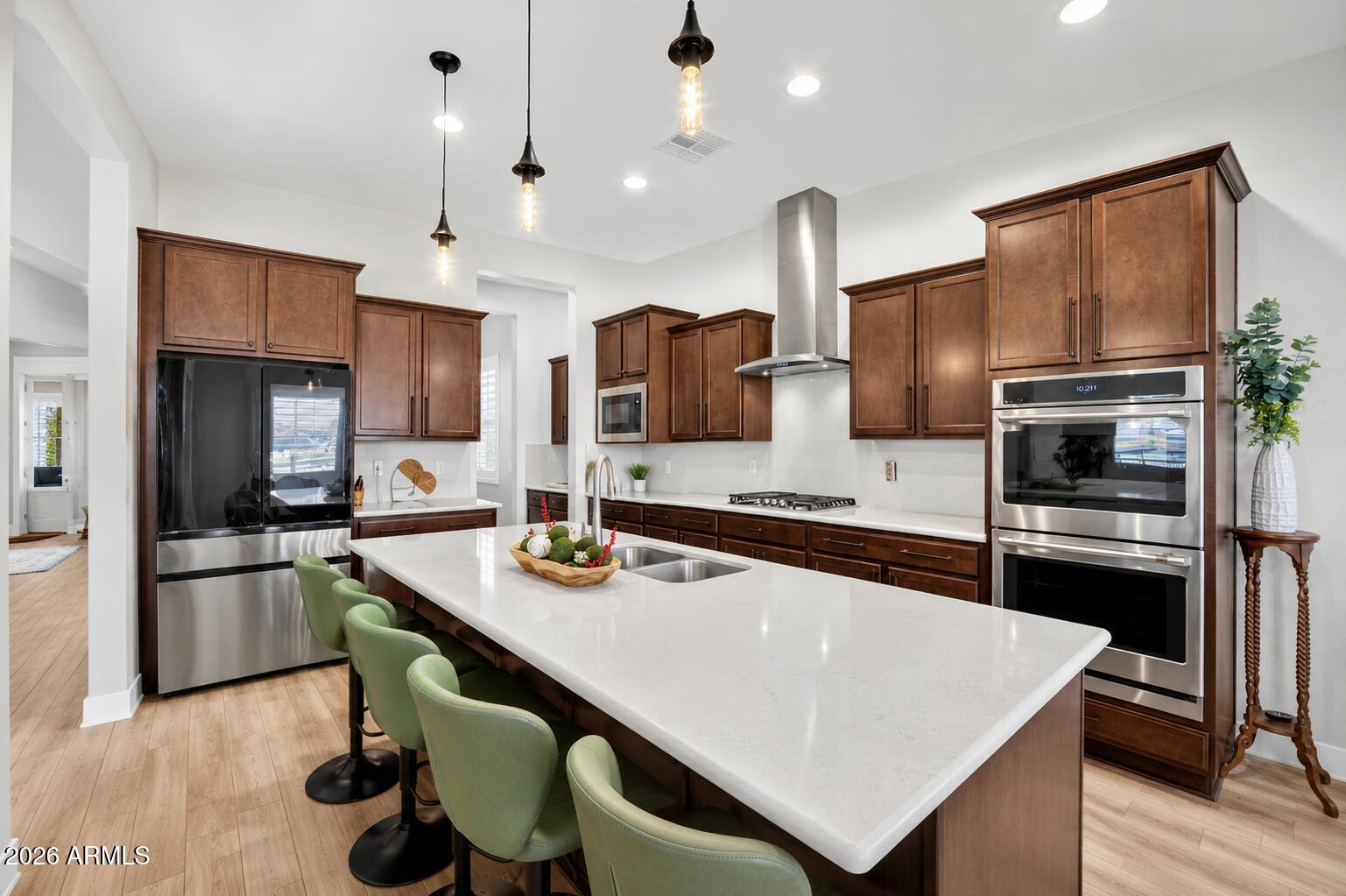 Properties 2 20612 E VIA DEL JARDIN --