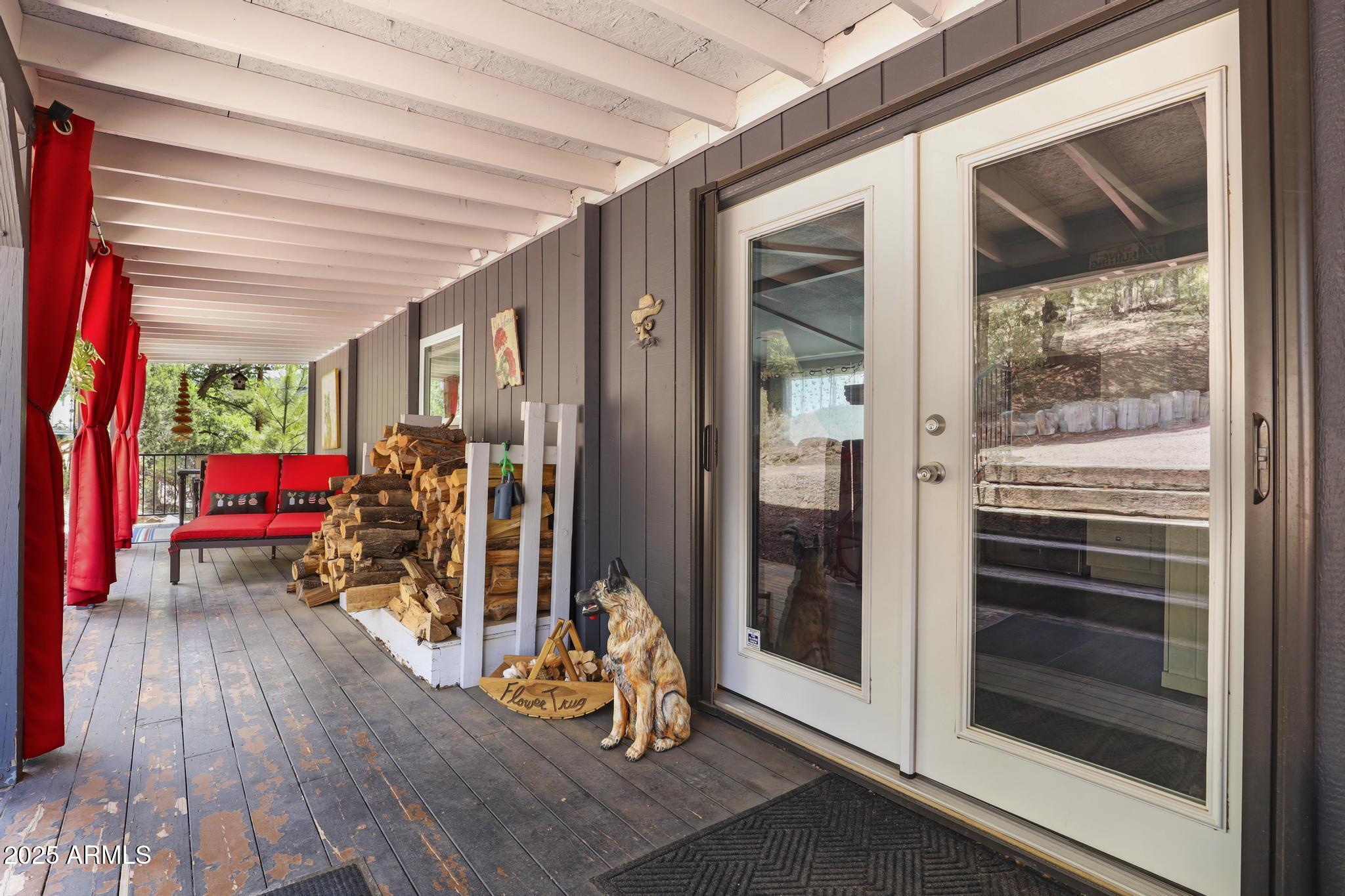 254 S BLACKFOOT Road