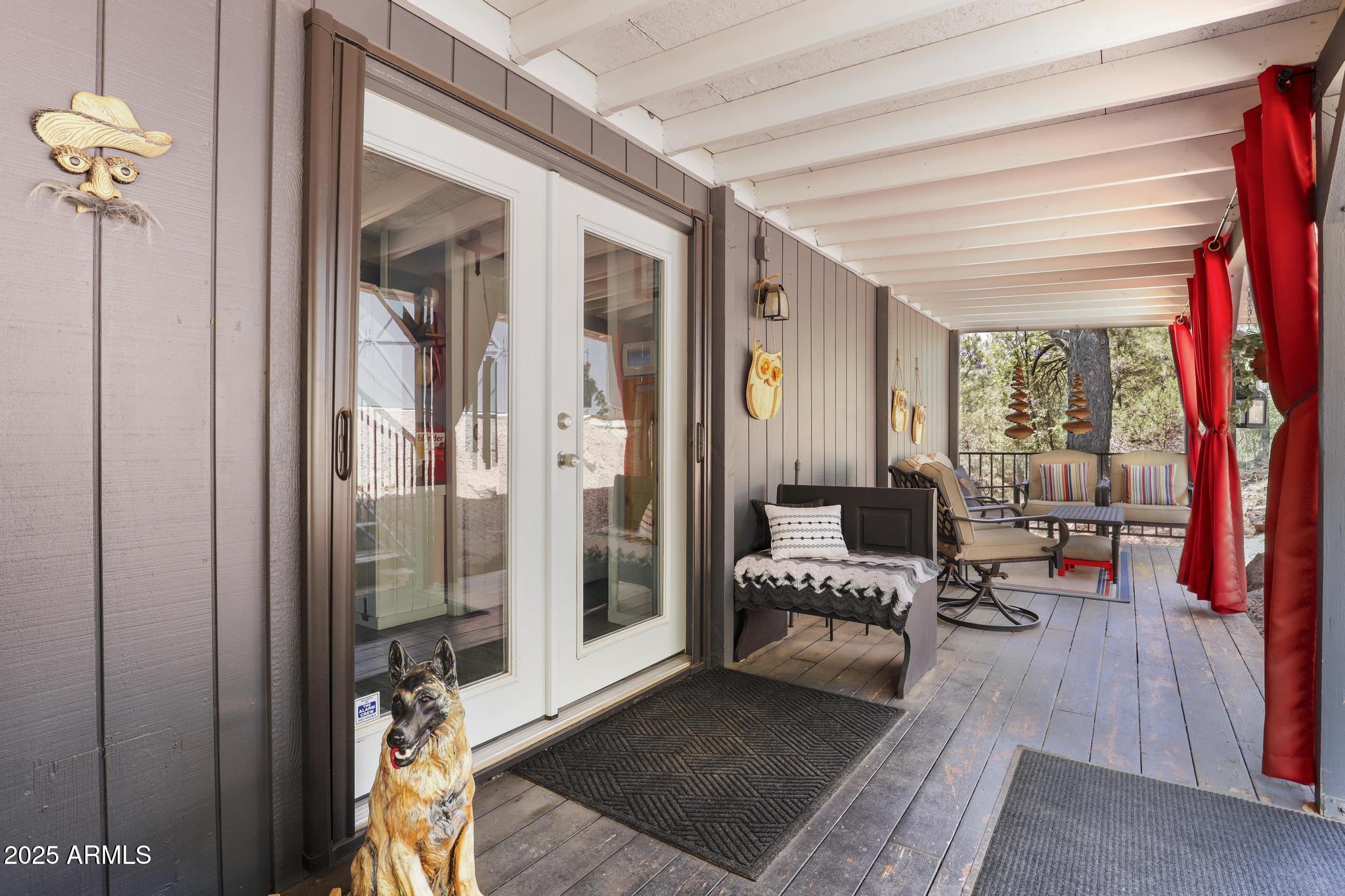 254 S BLACKFOOT Road