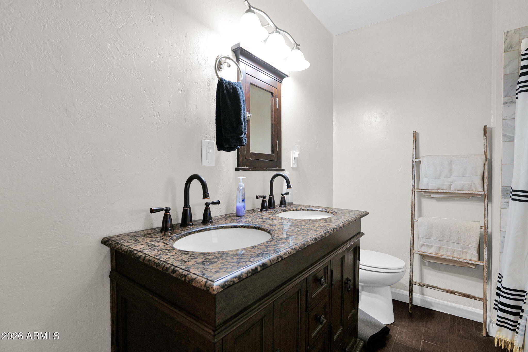 VISTA INCOME ESTATES 2 - Residential