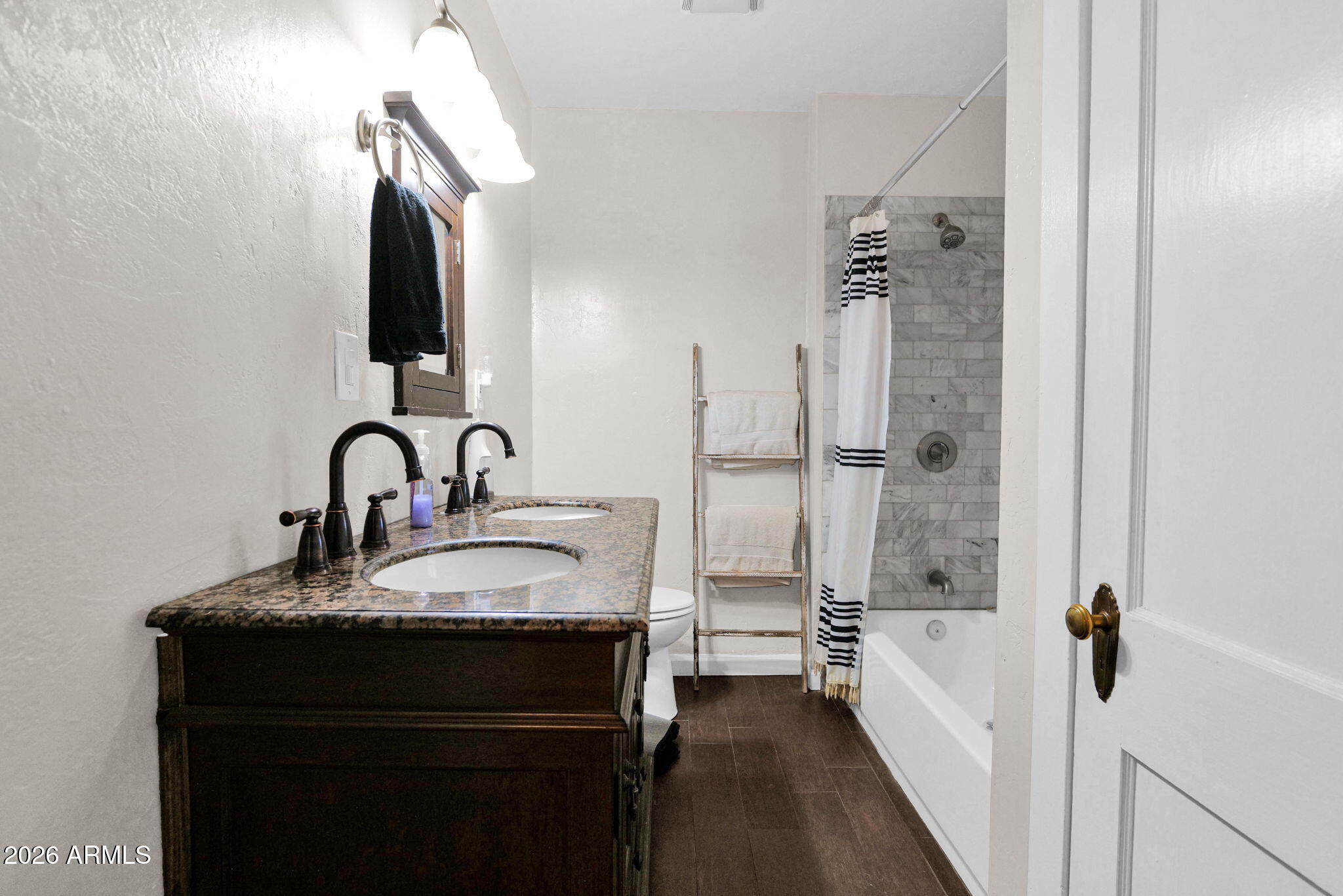VISTA INCOME ESTATES 2 - Residential