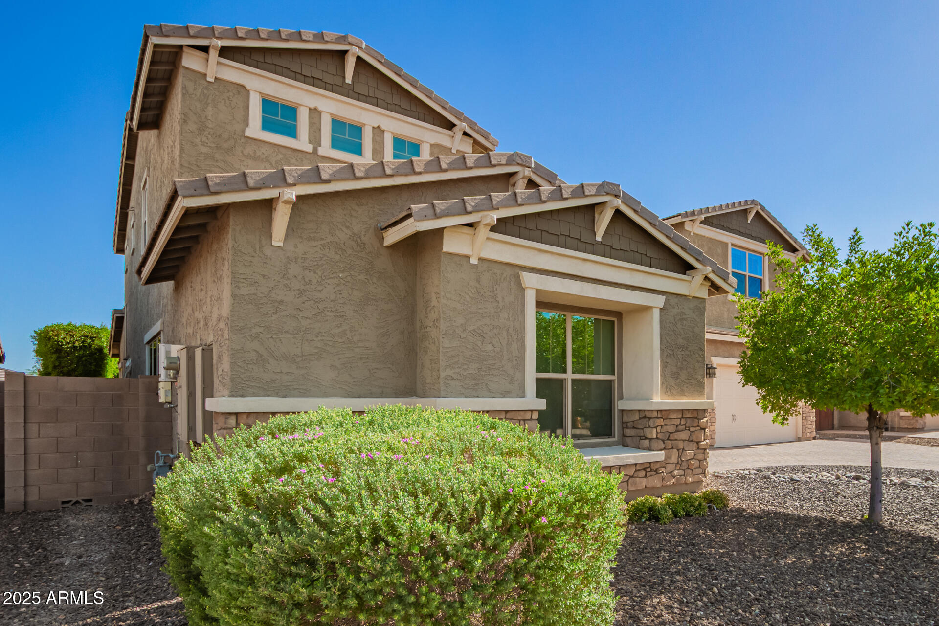 10143 W EL CORTEZ Place