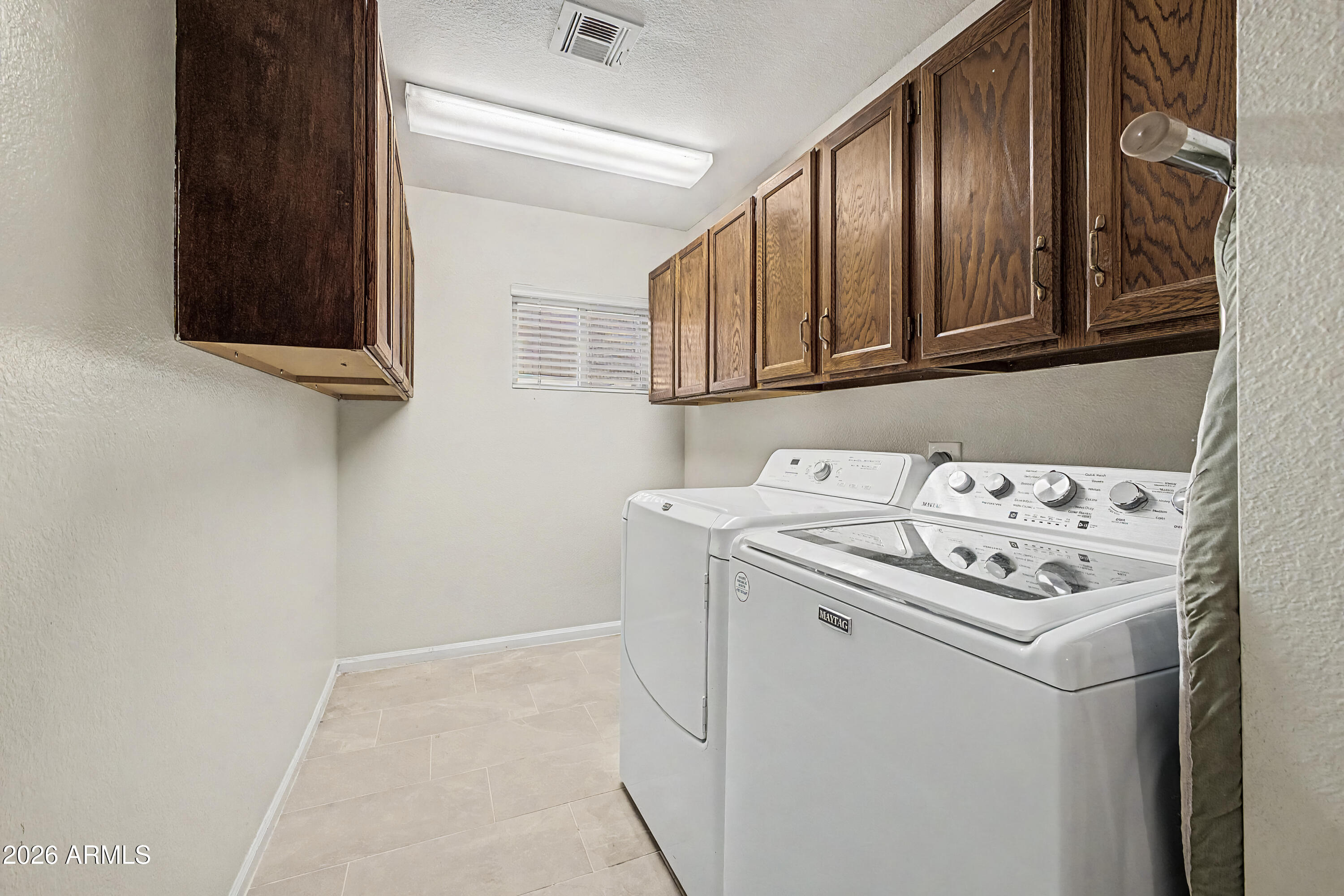 ROYAL ESTATES EAST - Residential