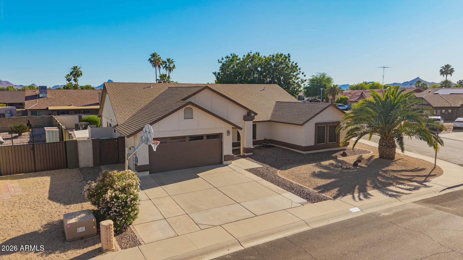ROYAL ESTATES EAST - Residential