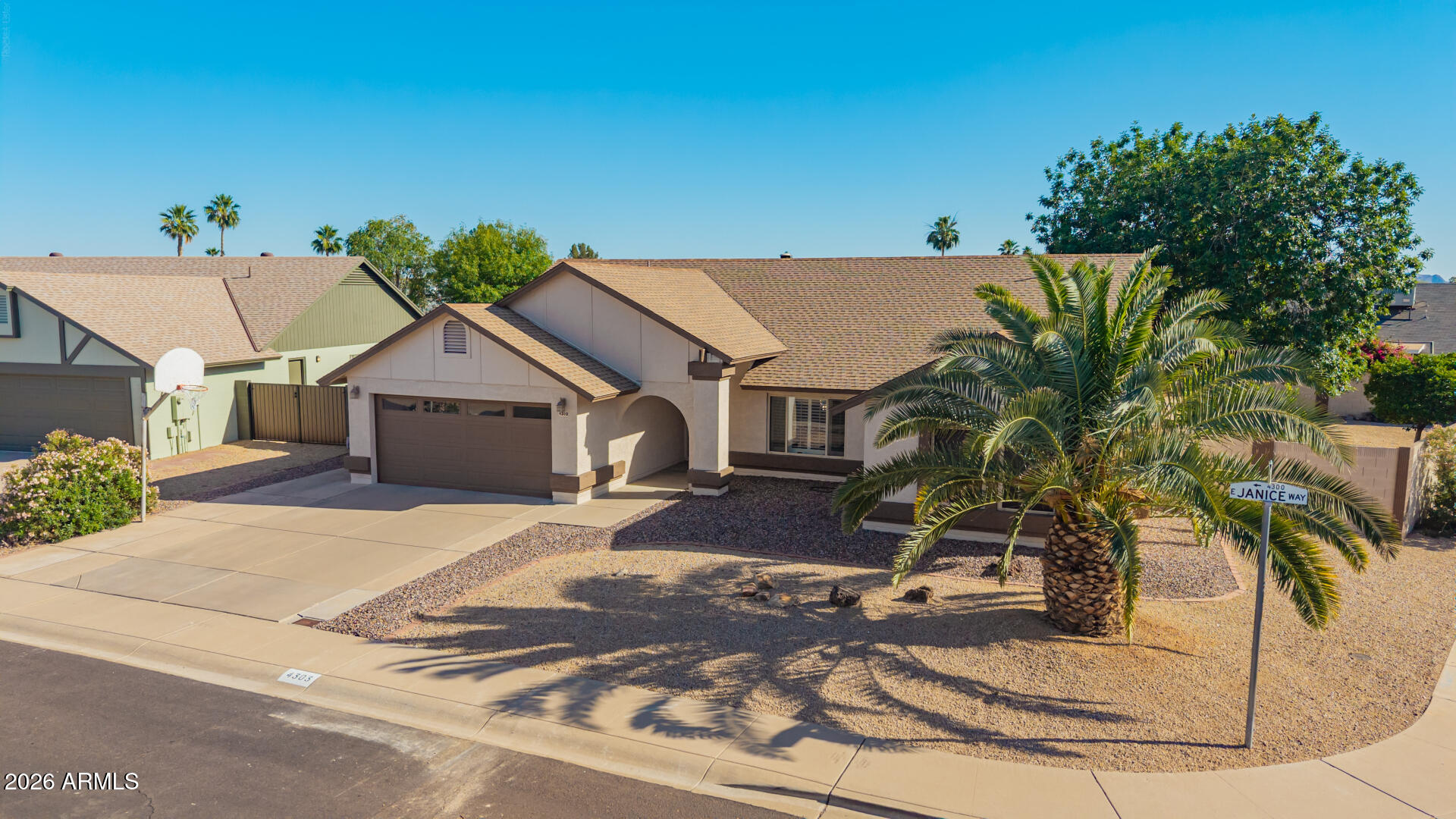 ROYAL ESTATES EAST - Residential