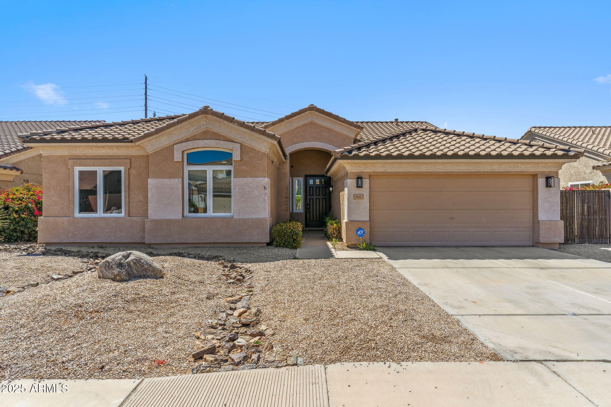 Mesa, Arizona 85212, United States, 3 Bedrooms Bedrooms, ,2 BathroomsBathrooms,Residential,Active,209078