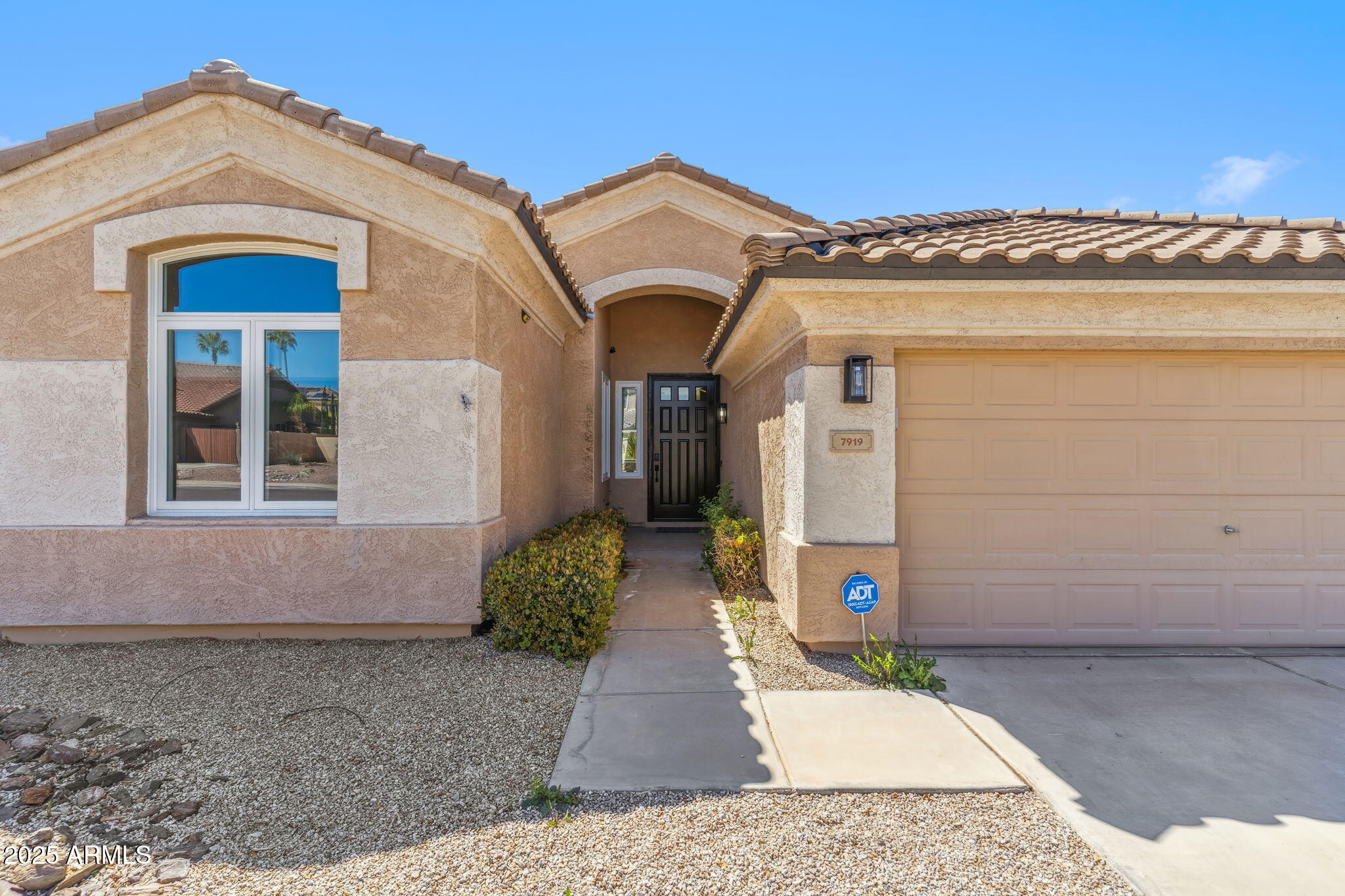 Mesa, Arizona 85212, United States, 3 Bedrooms Bedrooms, ,2 BathroomsBathrooms,Residential,Active,209078