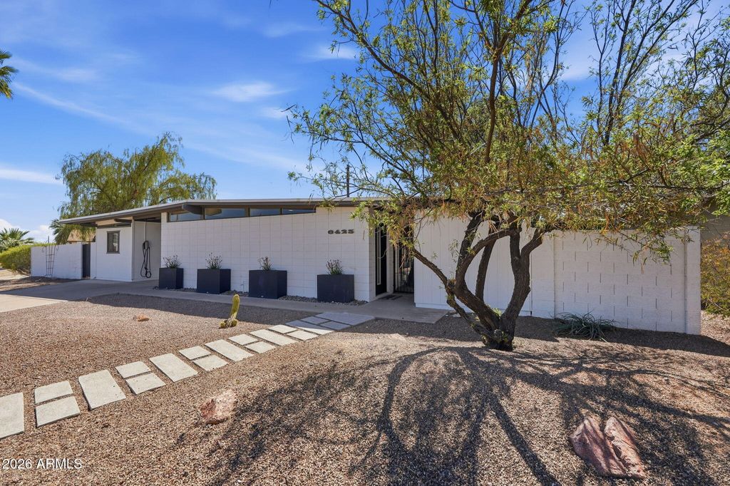 Photo of 6425 E Parkview Drive, Scottsdale, AZ 85257 (MLS # 6997129)
