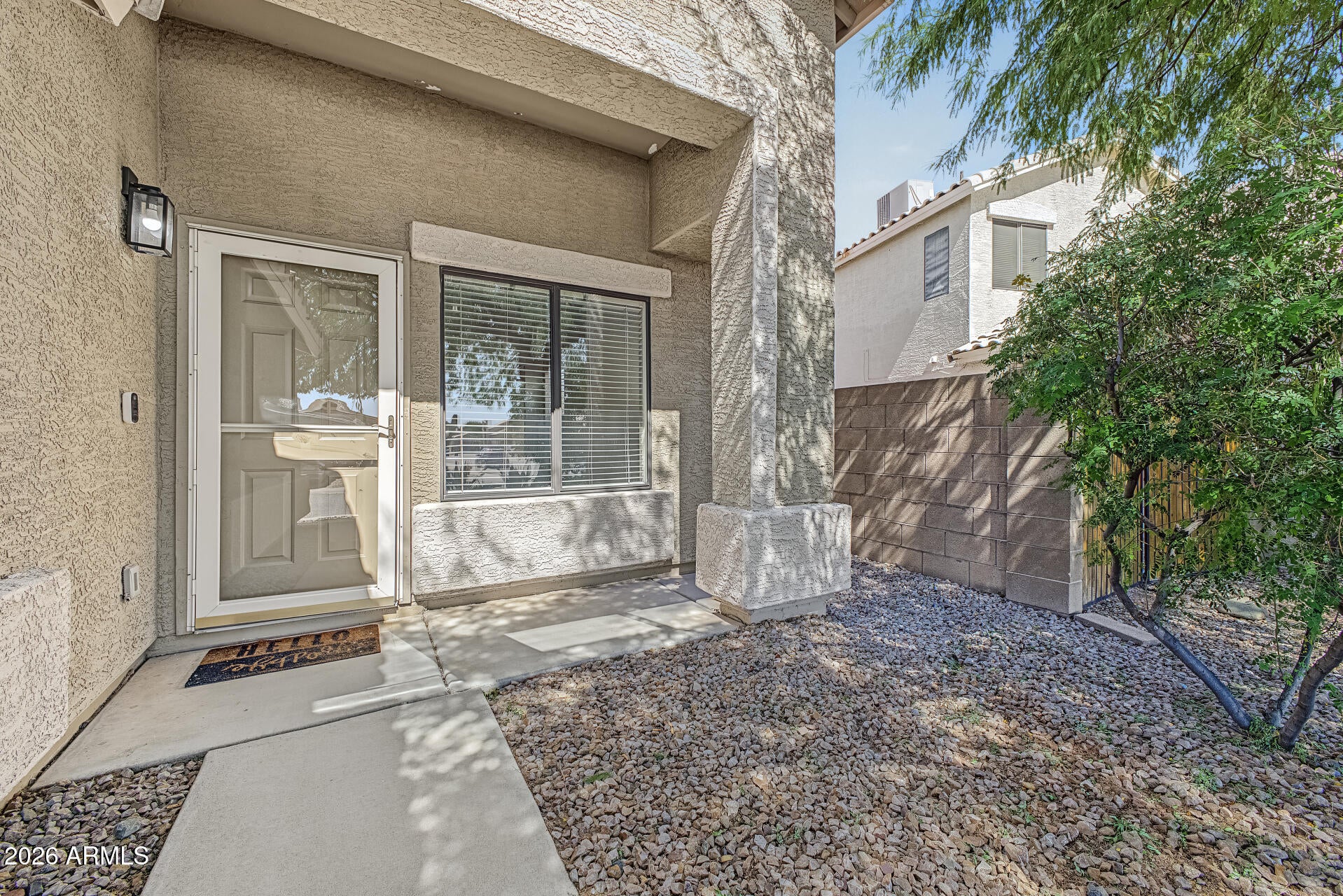2154 E WILLIAMS Drive