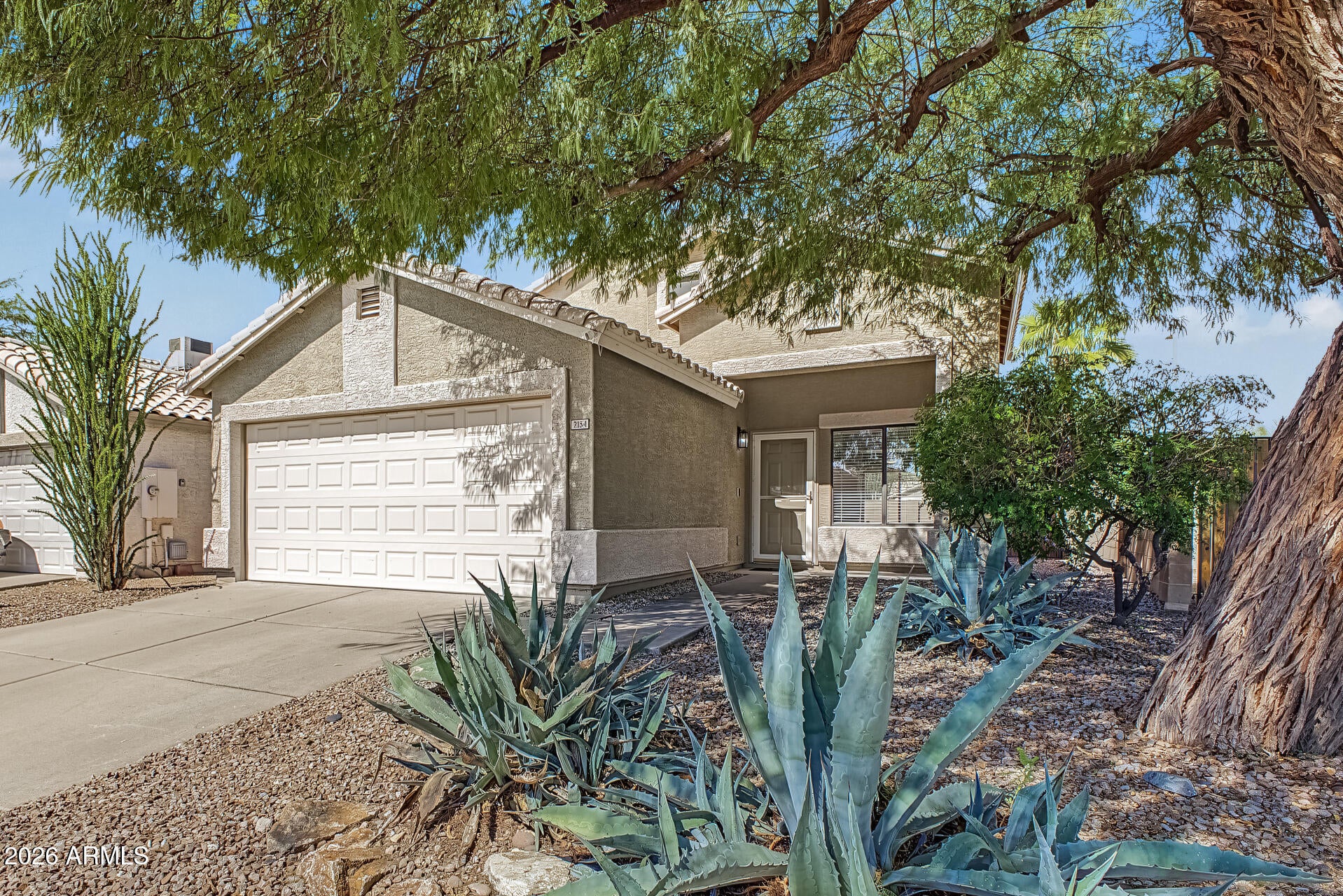 2154 E WILLIAMS Drive