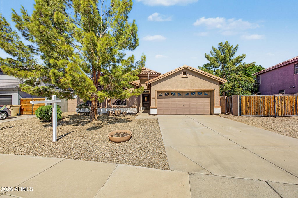 Photo of 10842 W Carlota Lane, Peoria, AZ 85373 (MLS # 7085077)
