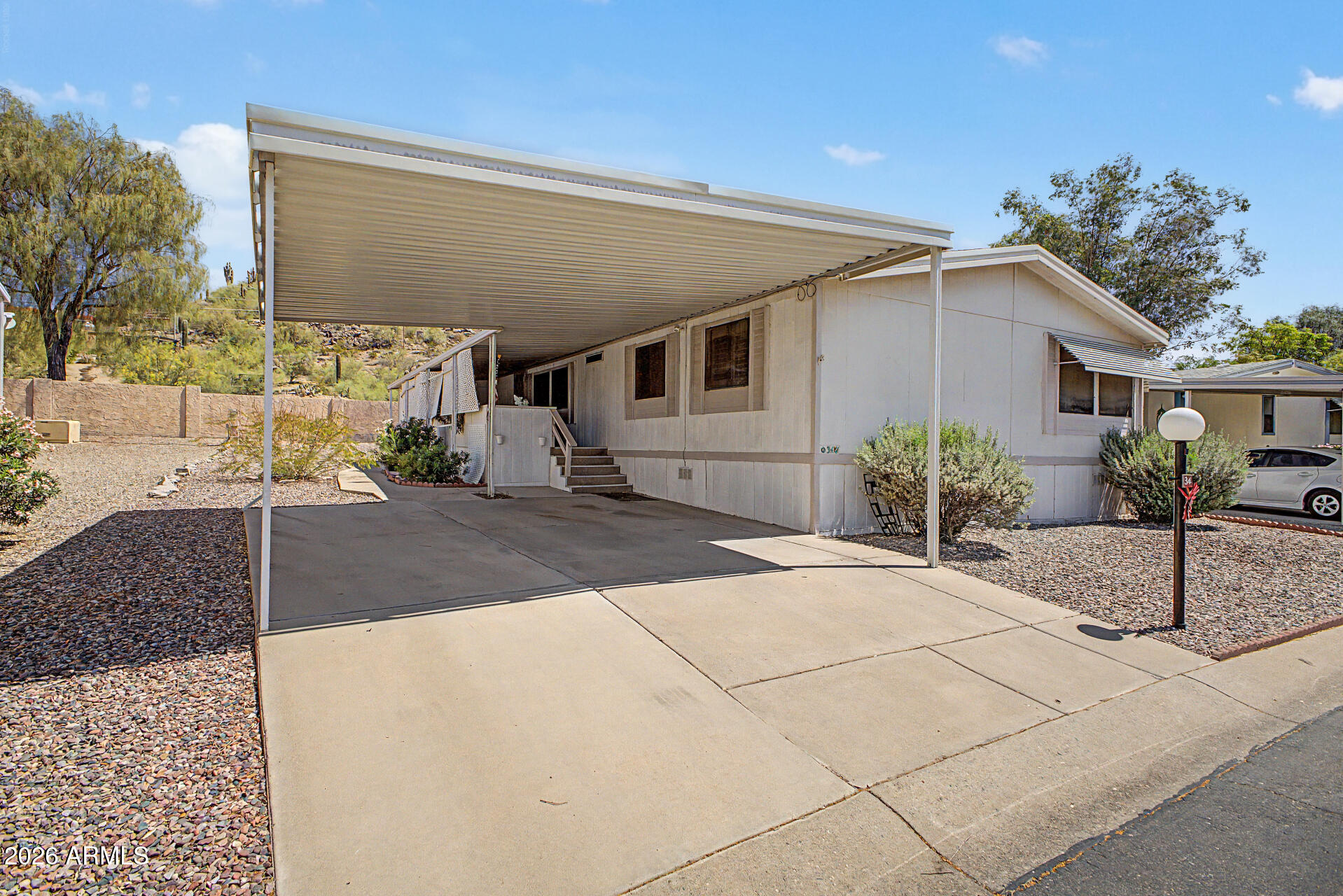 2233 E BEHREND Drive 34