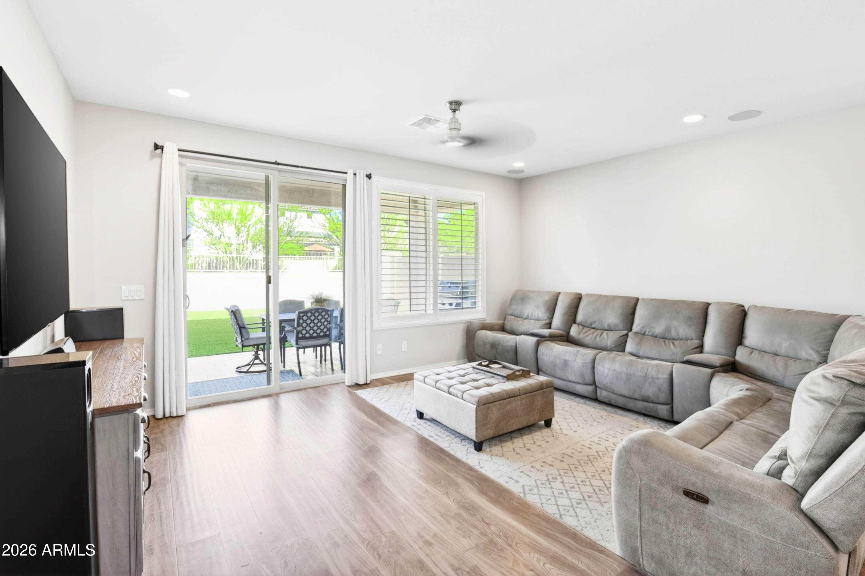 ALORAVITA NORTH PHASE 2 PARCEL 7 - Residential
