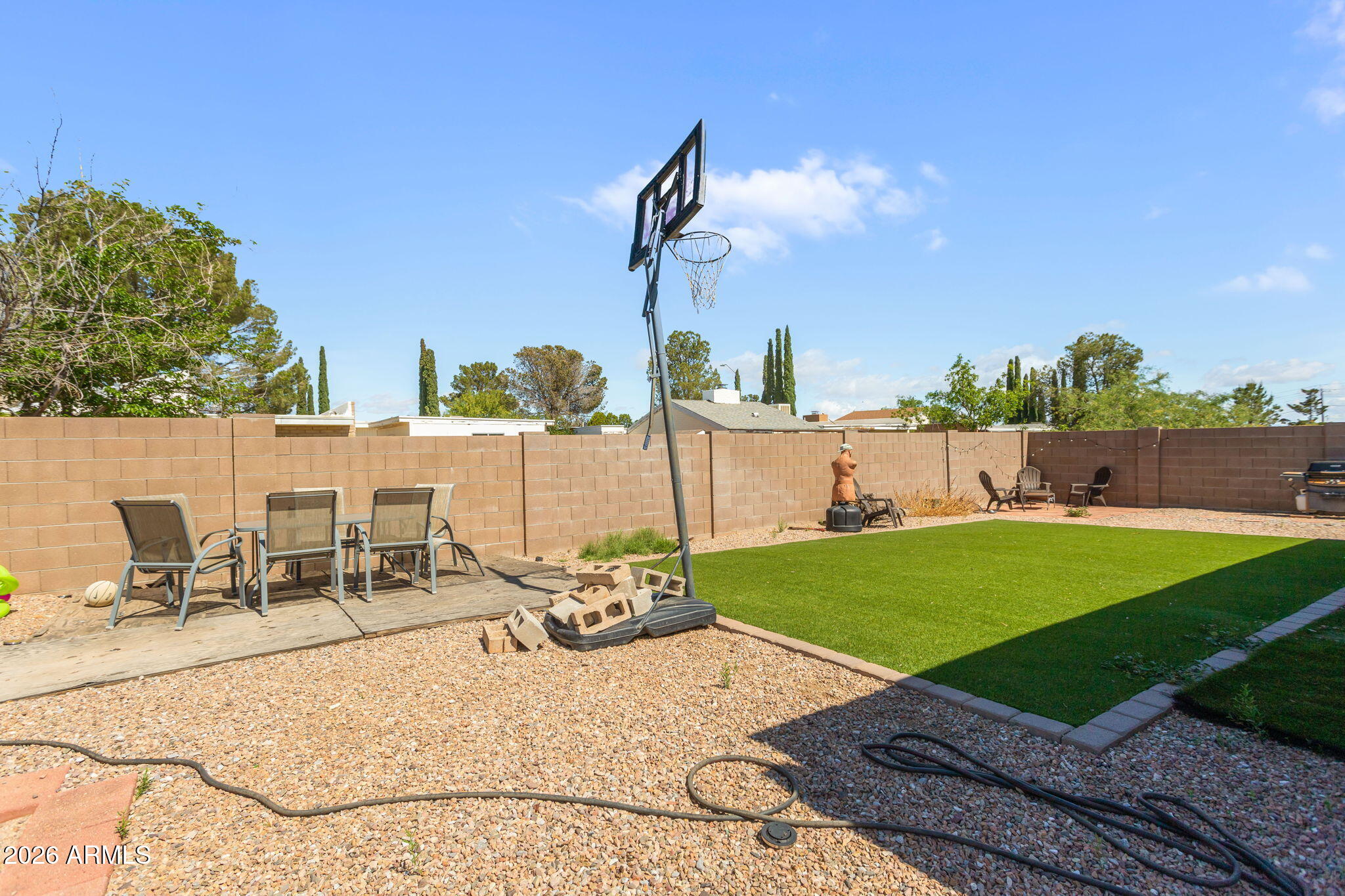 THE MEADOWS - Residential
