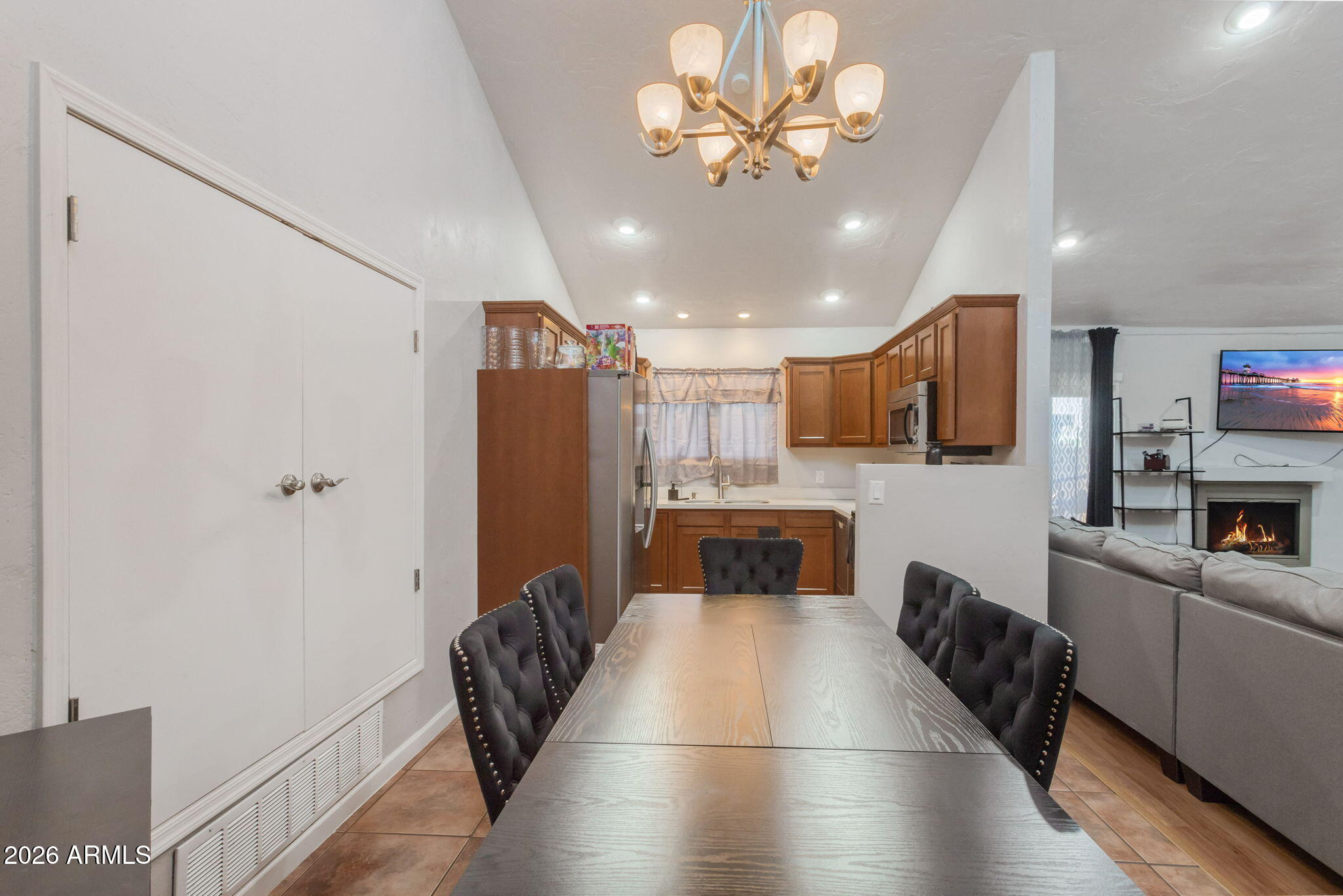 THE MEADOWS - Residential