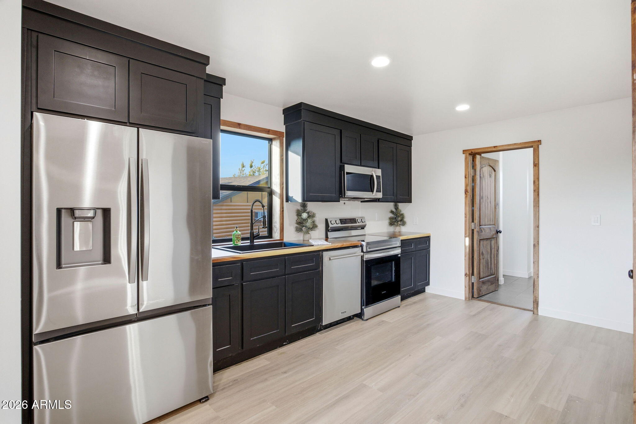 8508 CANNON Boulevard