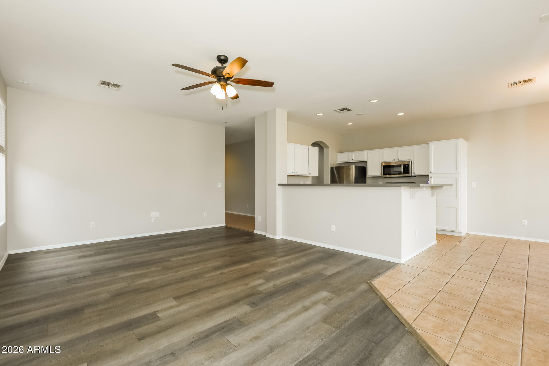 22512 N DAVIS Way