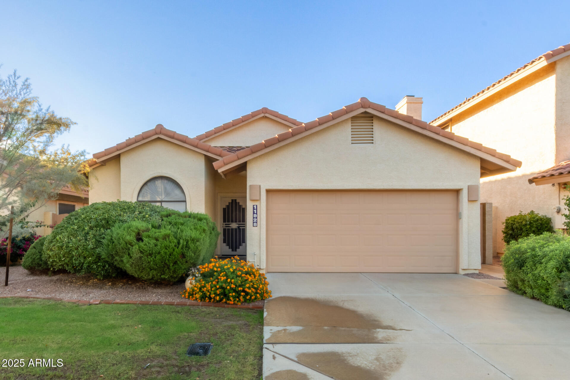 11928 N 91ST Place