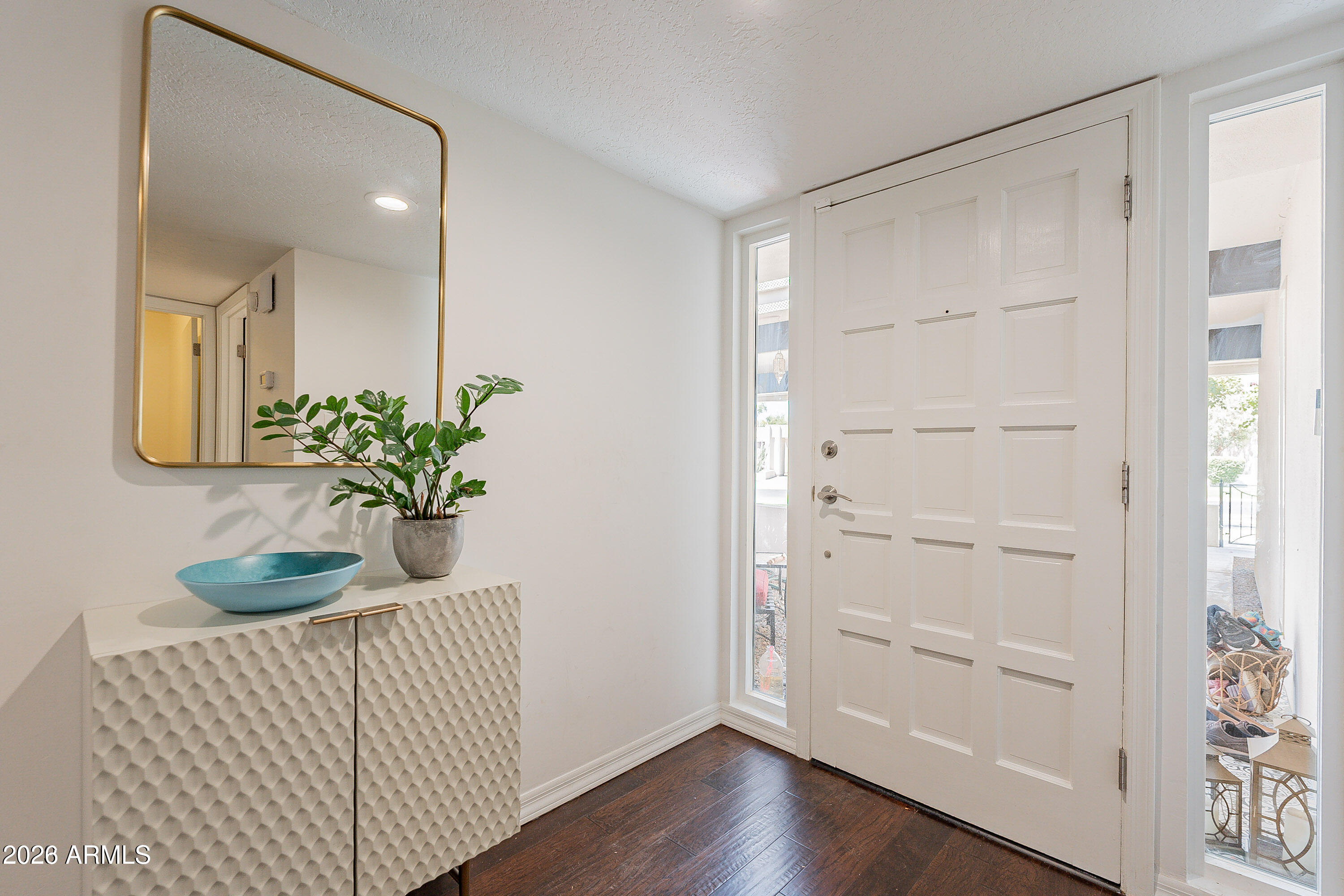 7221 N VIA DE LA MONTANA --