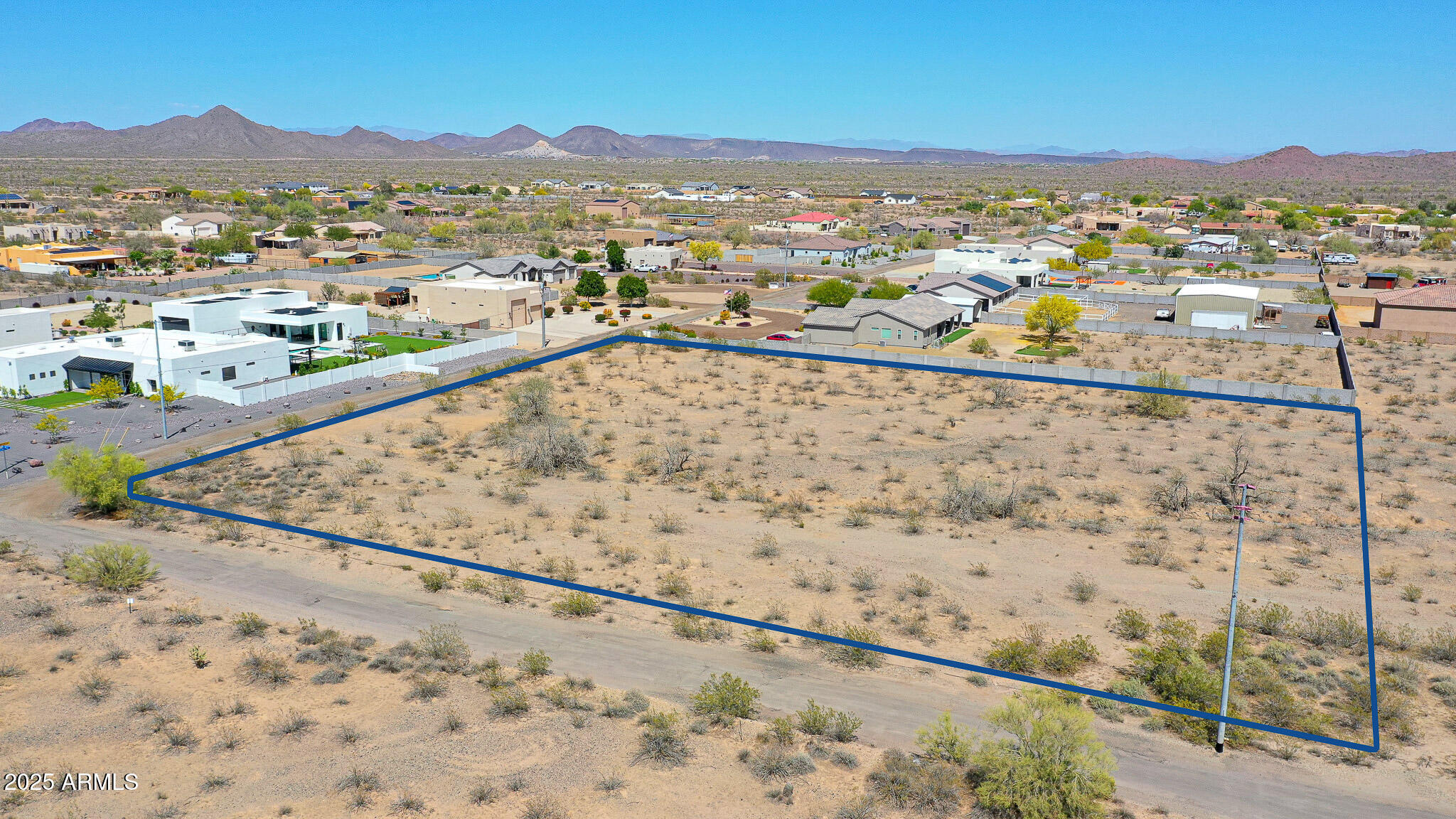 155XX W BOB WHITE Way -
