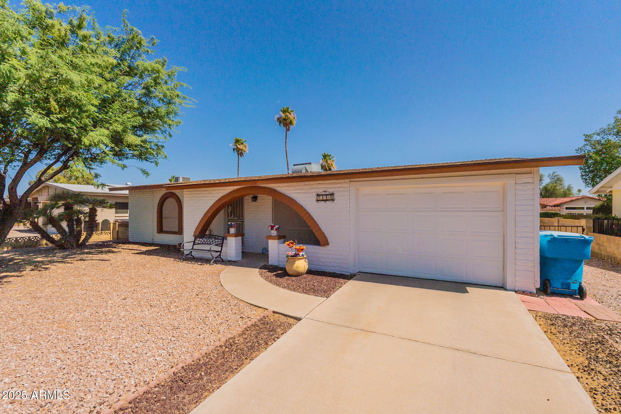 2114 E TIERRA BUENA Lane