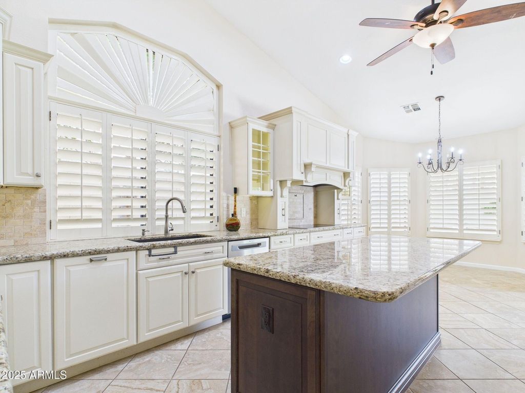 Photo of 1635 W Wisteria Drive, Chandler, AZ 85248 (MLS # 6928060)