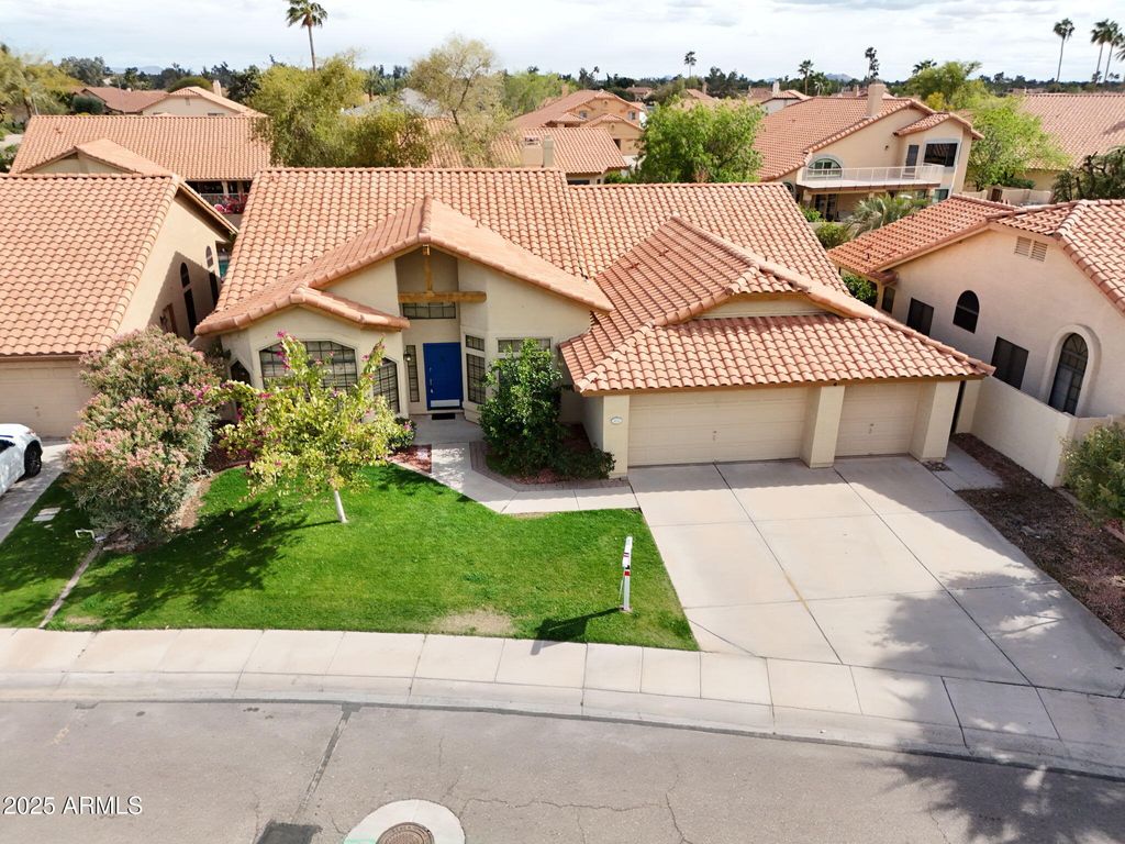 Photo of 1635 W Wisteria Drive, Chandler, AZ 85248 (MLS # 6928060)