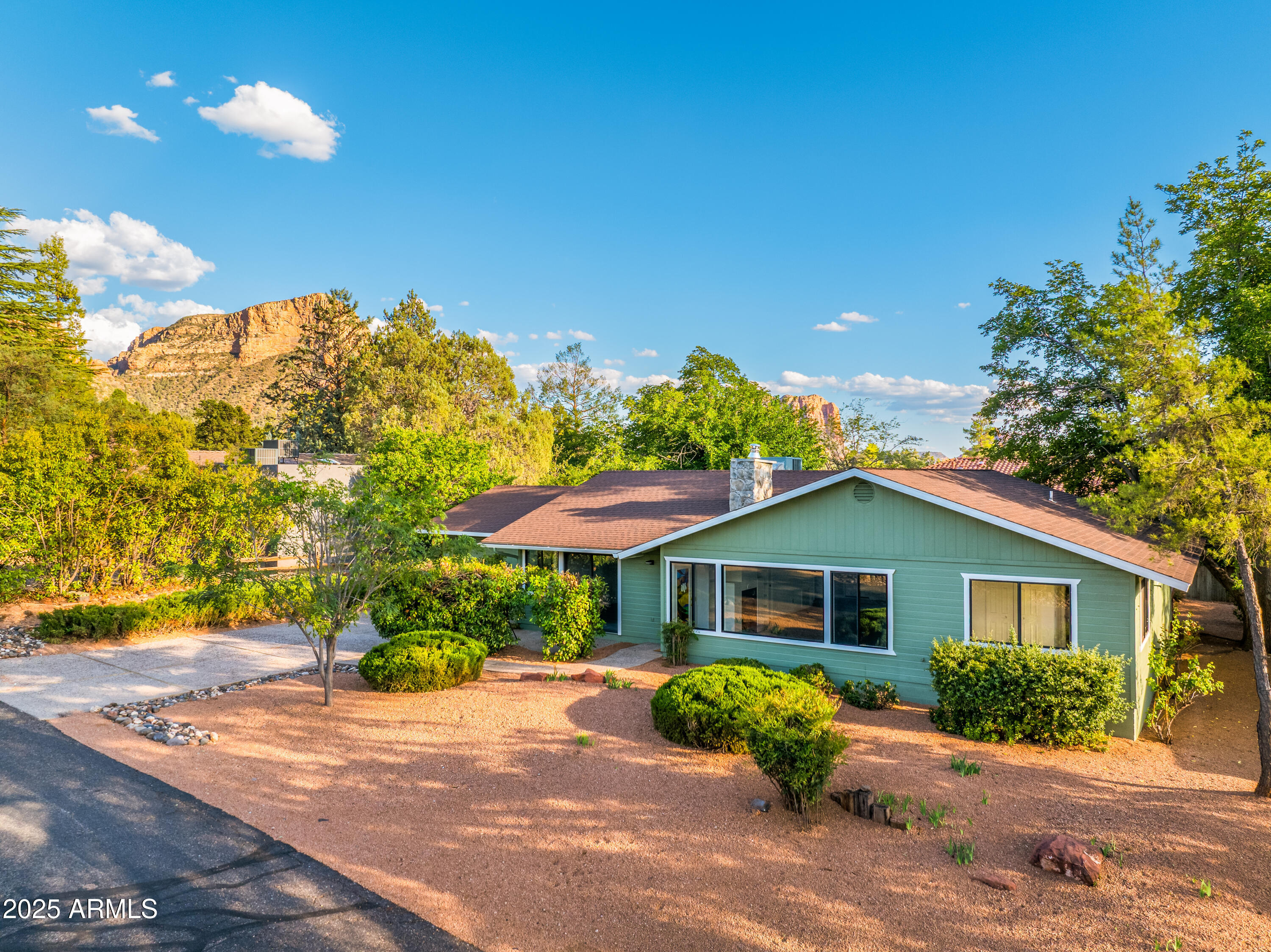 161 STARLITE Drive