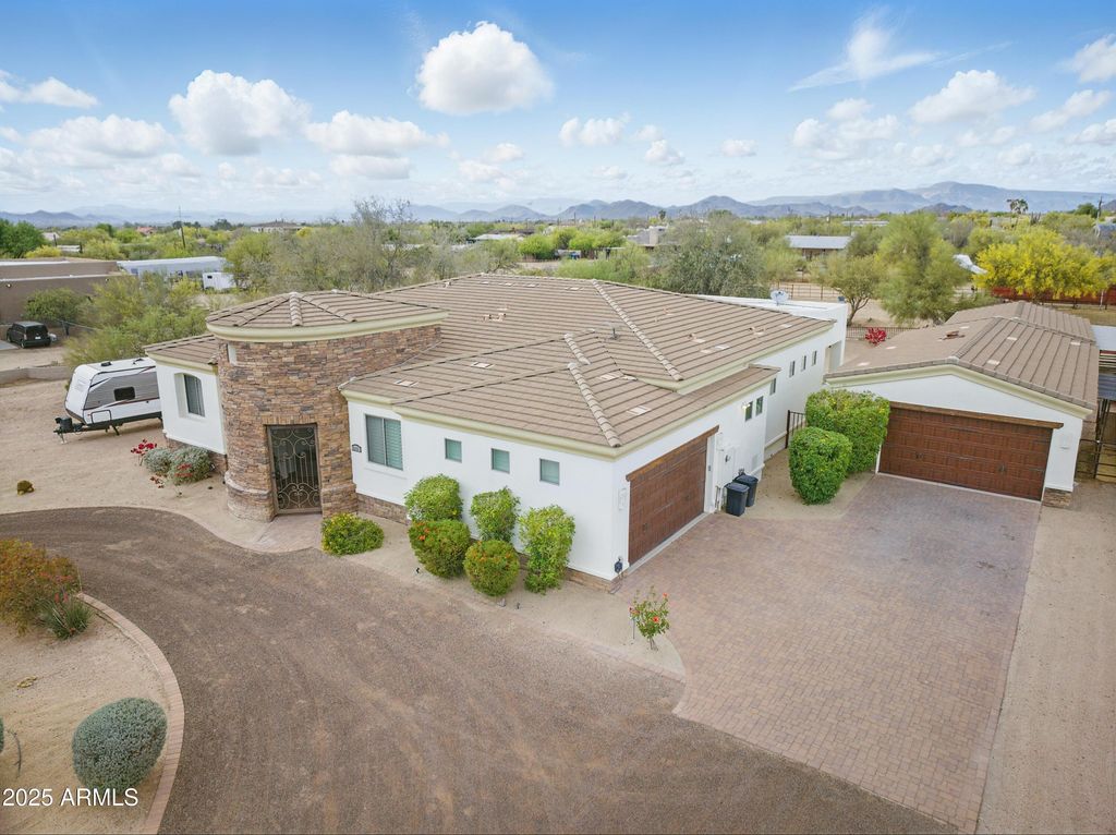 Photo of 6146 E Dixileta Drive, Cave Creek, AZ 85331 (MLS # 6919488)