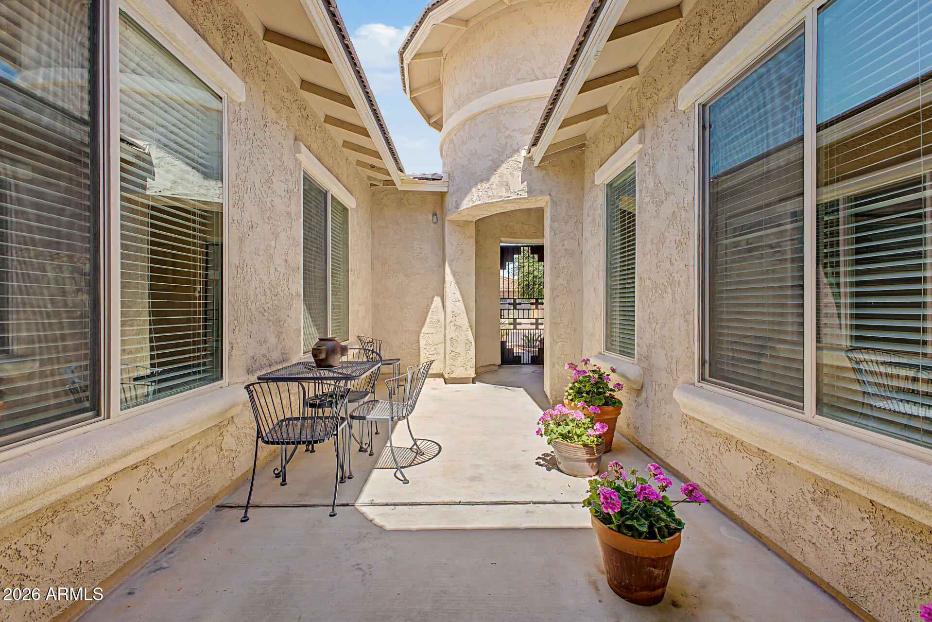 18471 W PARADISE Lane